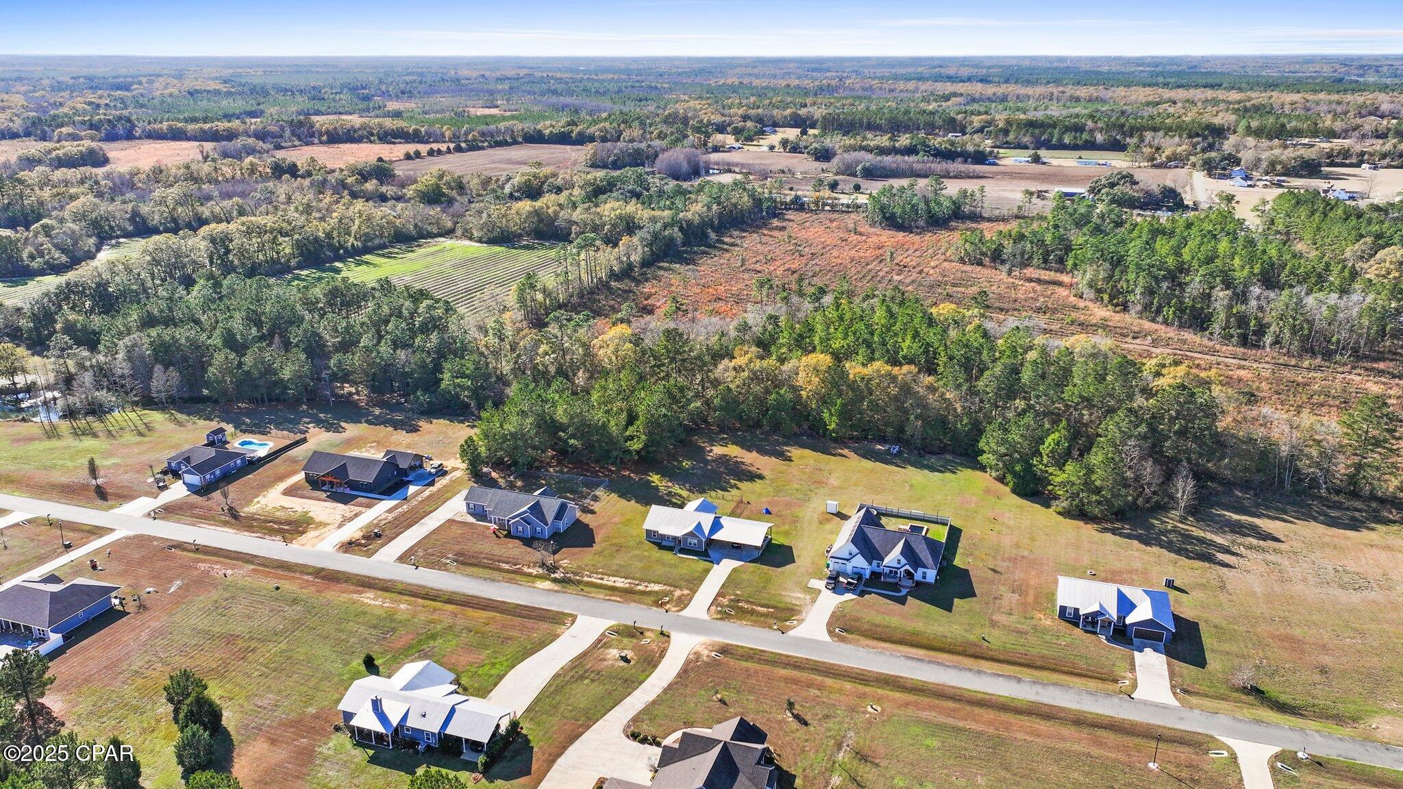 520 Lakepointe Dr Drive