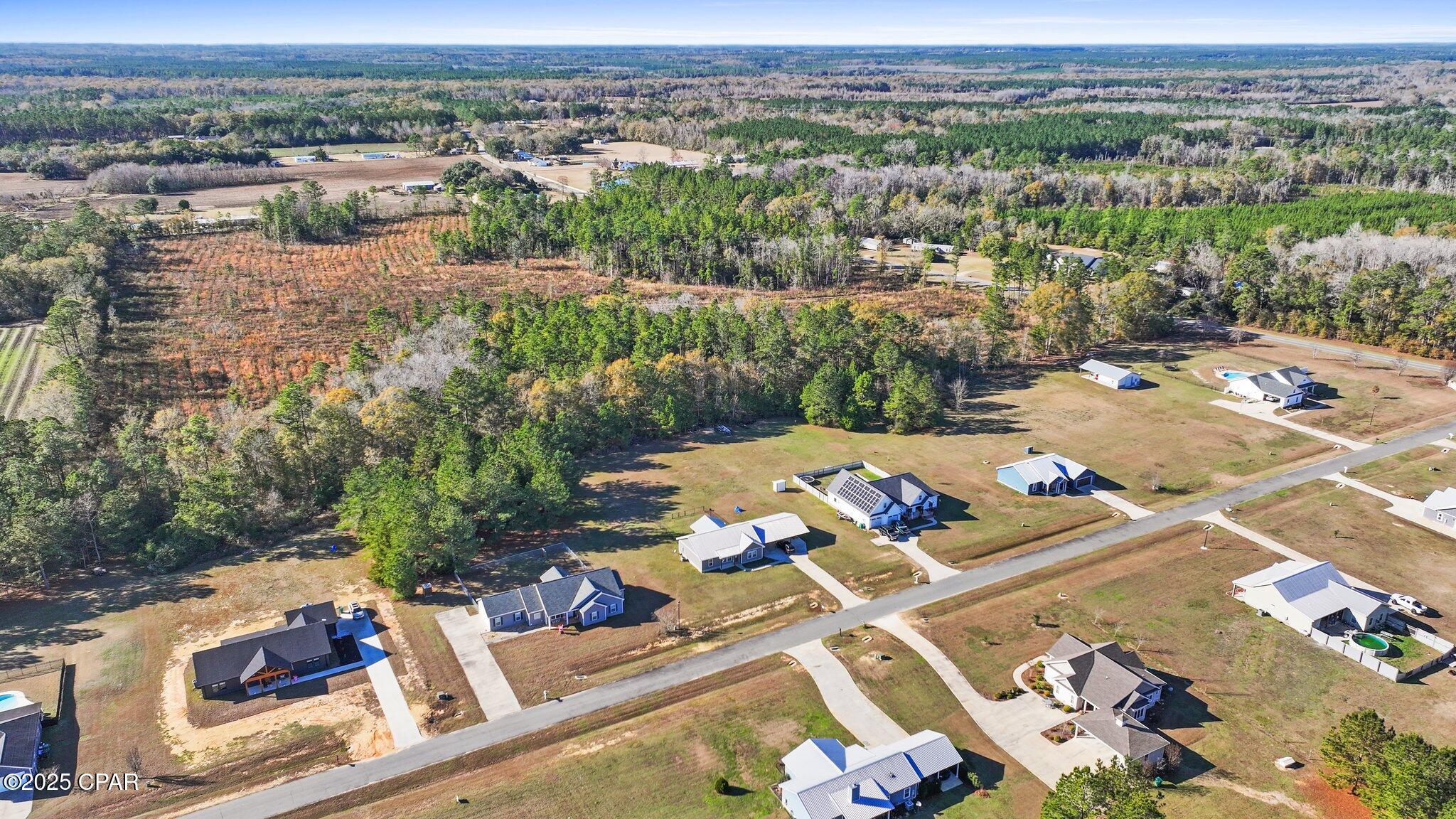 520 Lakepointe Dr Drive