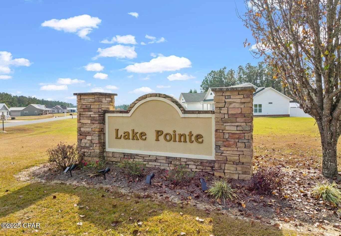 520 Lakepointe Dr Drive