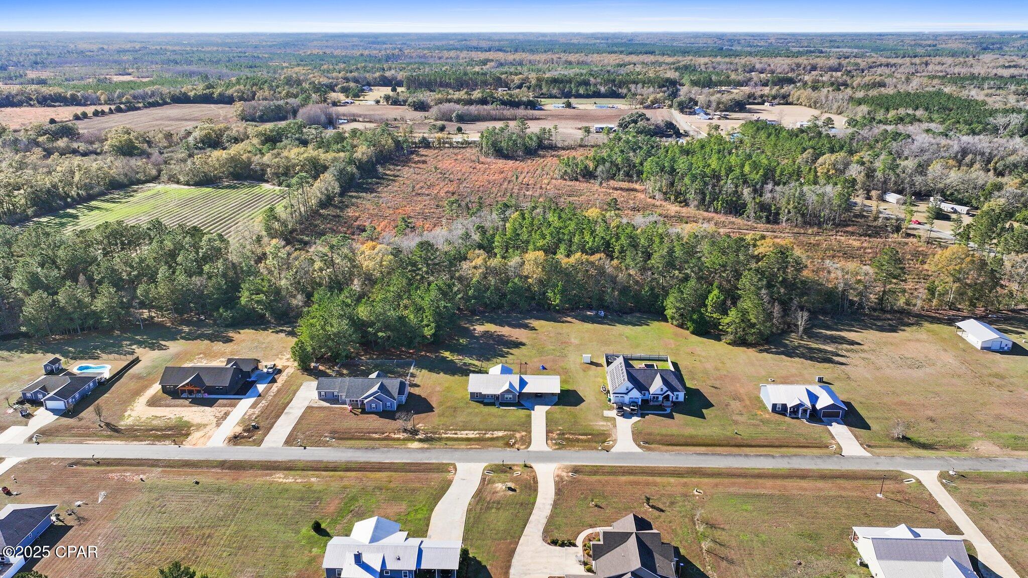 520 Lakepointe Dr Drive