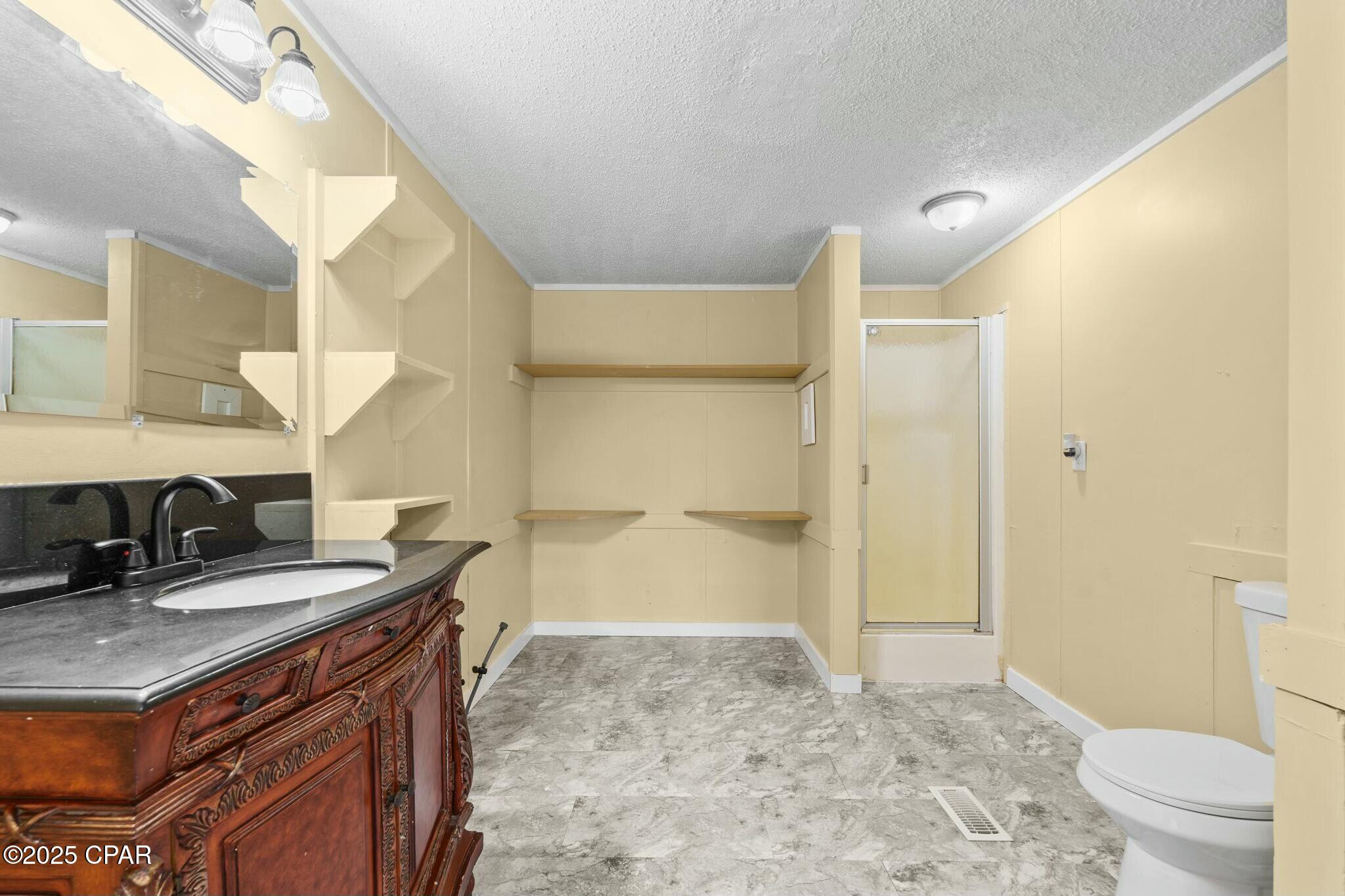 3134 Amanda Circle