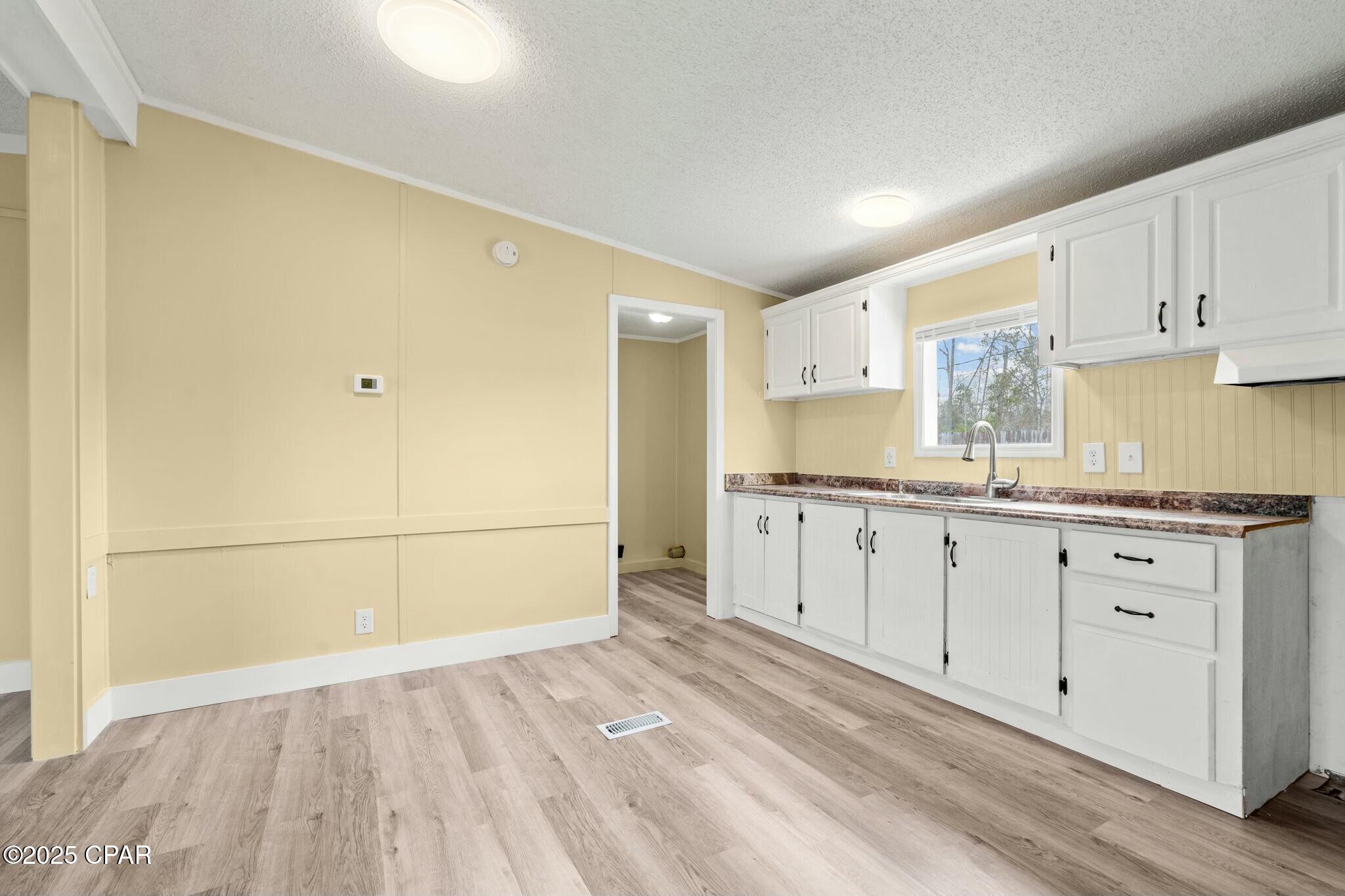 3134 Amanda Circle