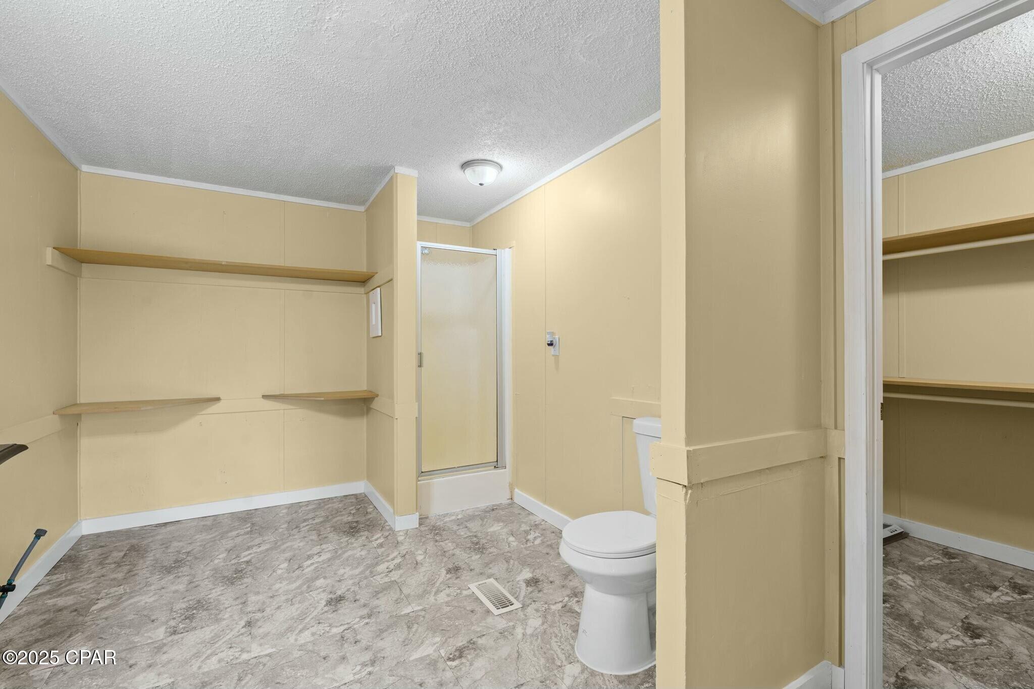 3134 Amanda Circle