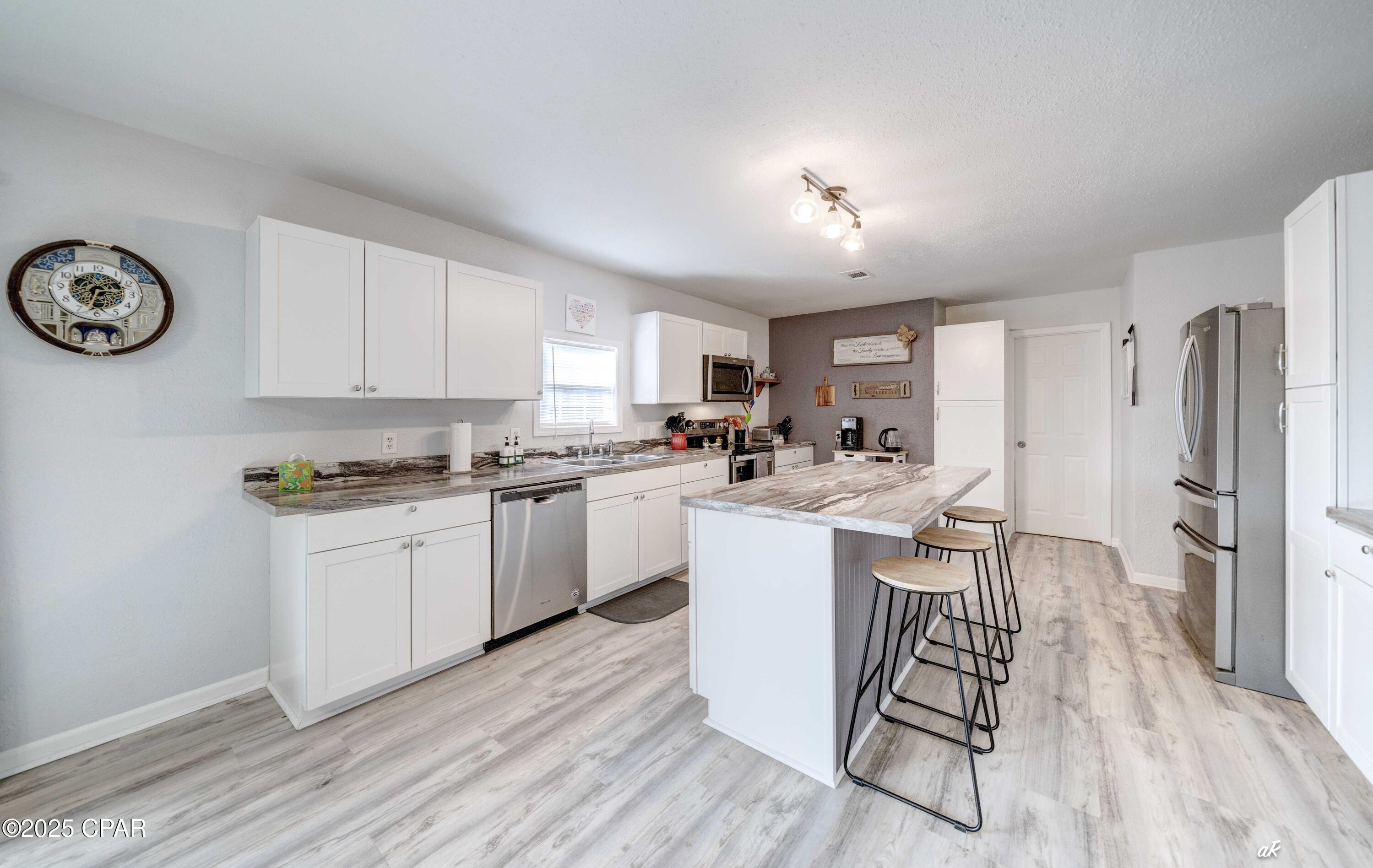 9301 Jody Lane
