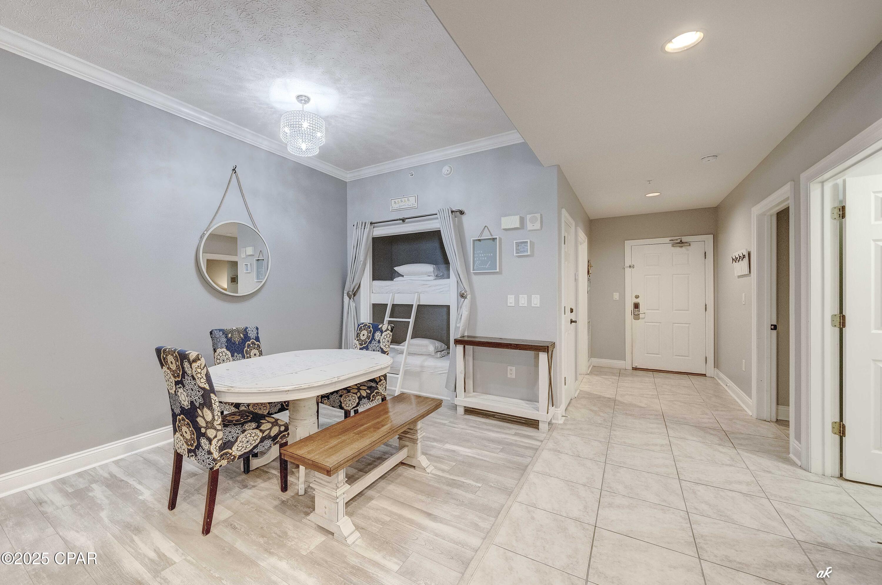 5004 Thomas Drive, 408