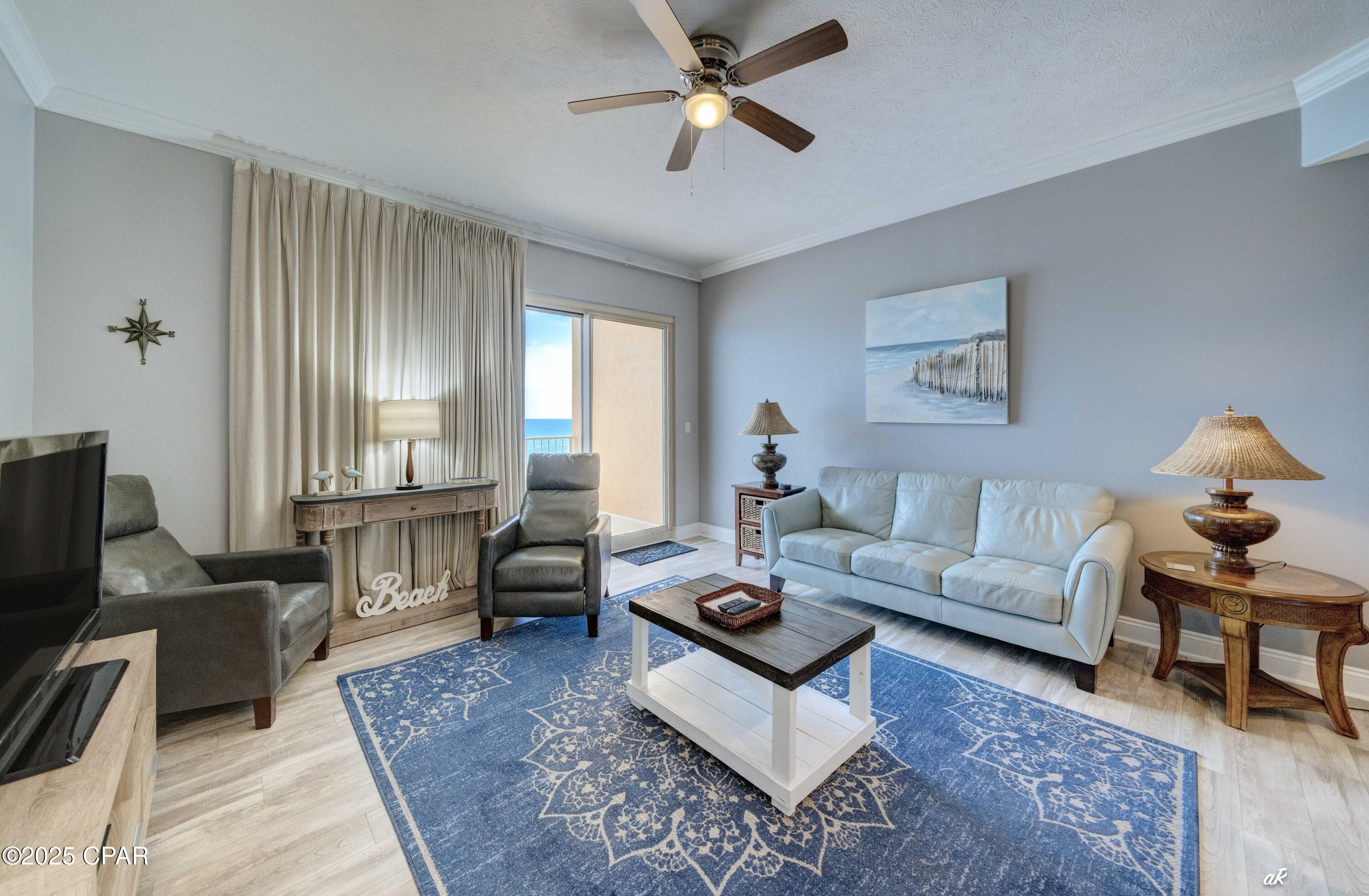 5004 Thomas Drive, 408