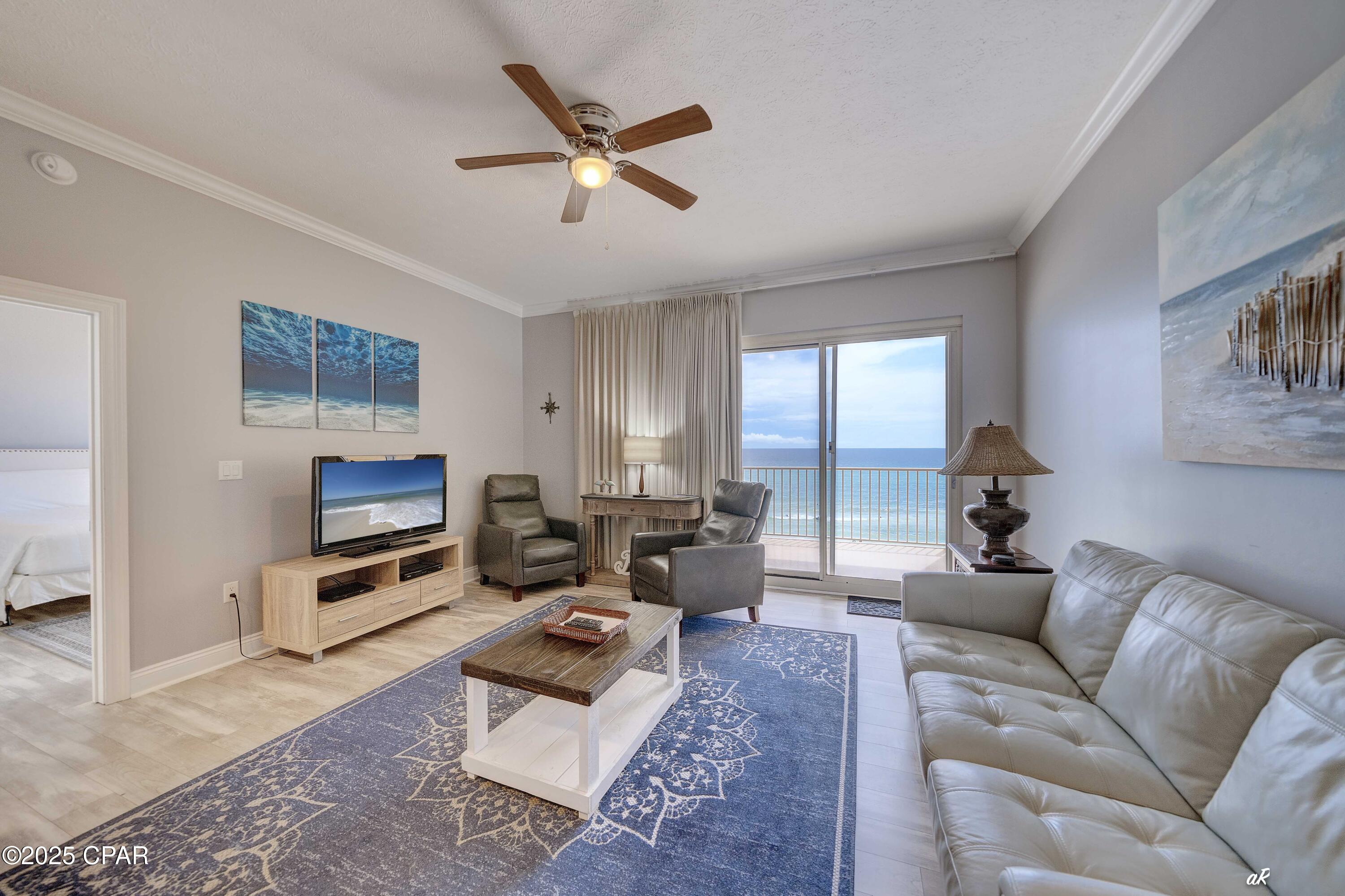 5004 Thomas Drive, 408