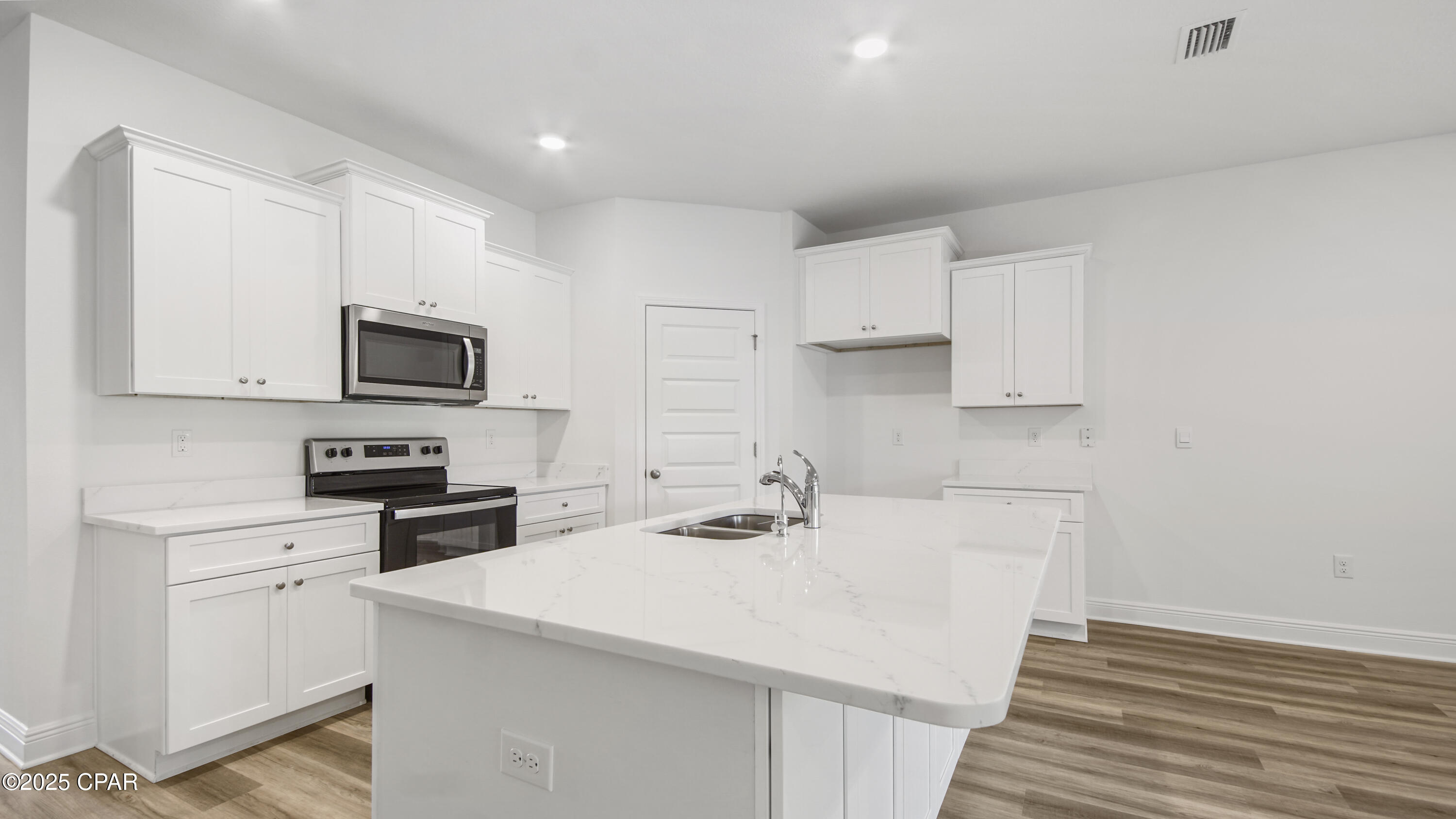 470 Wolcott Way