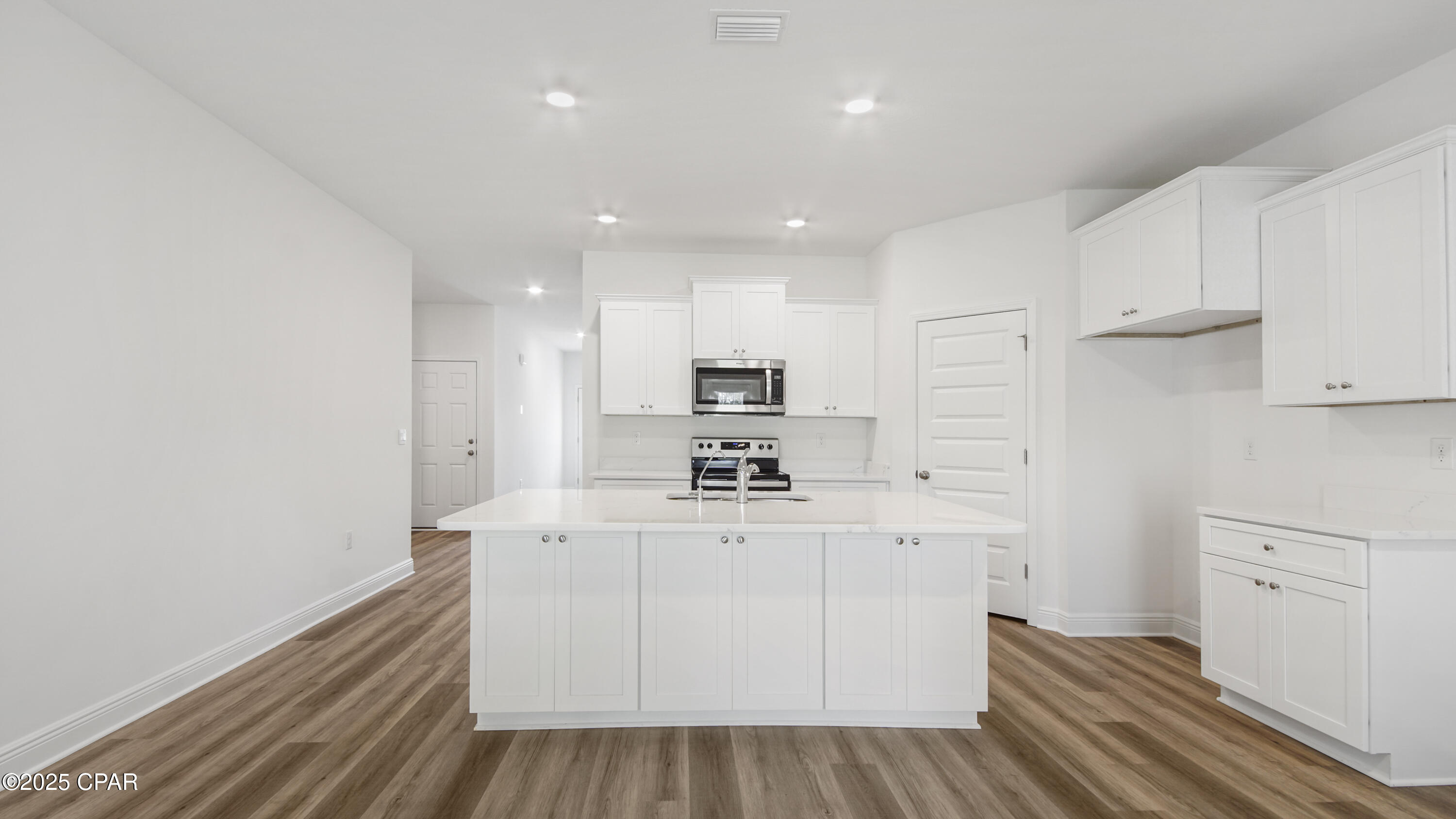470 Wolcott Way
