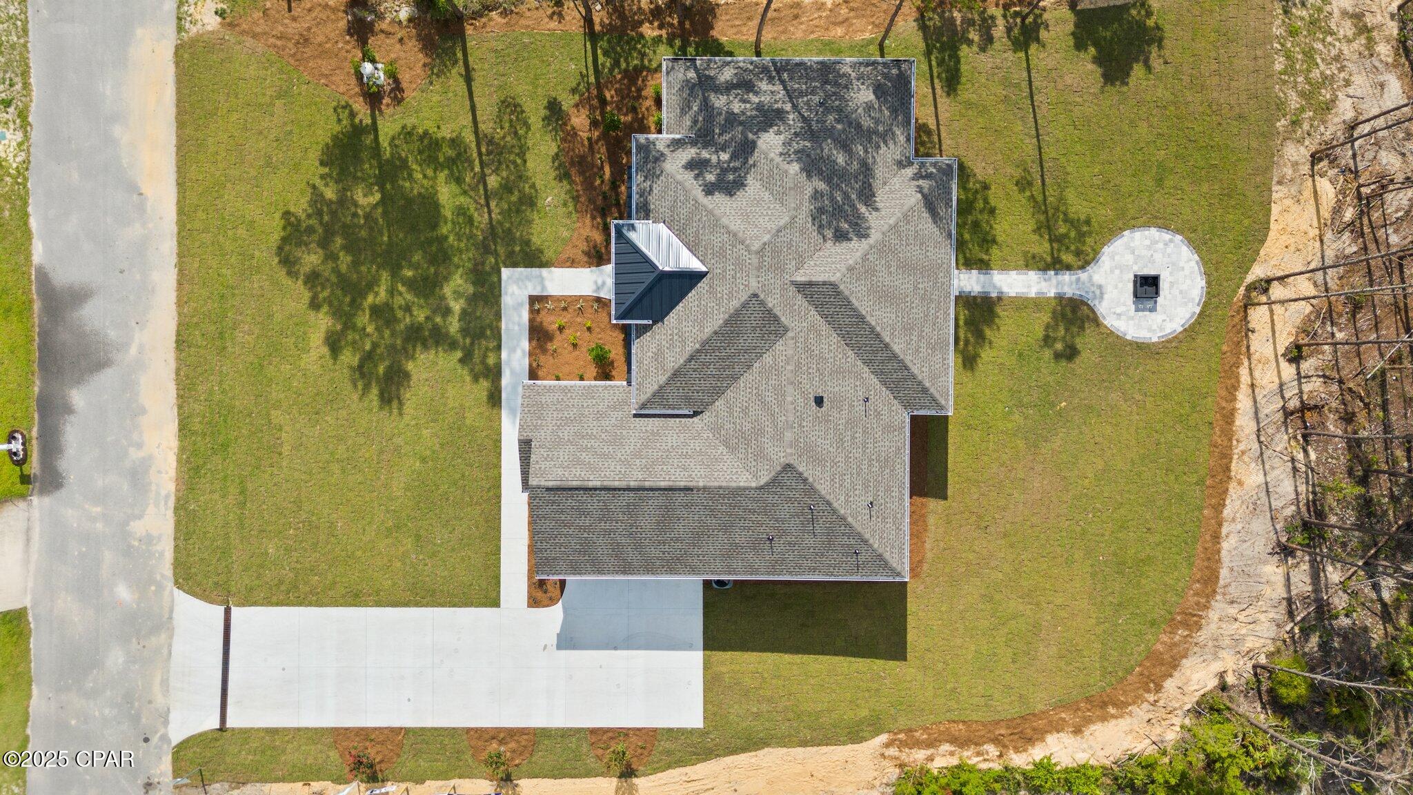 1709 White Western Lake Lane