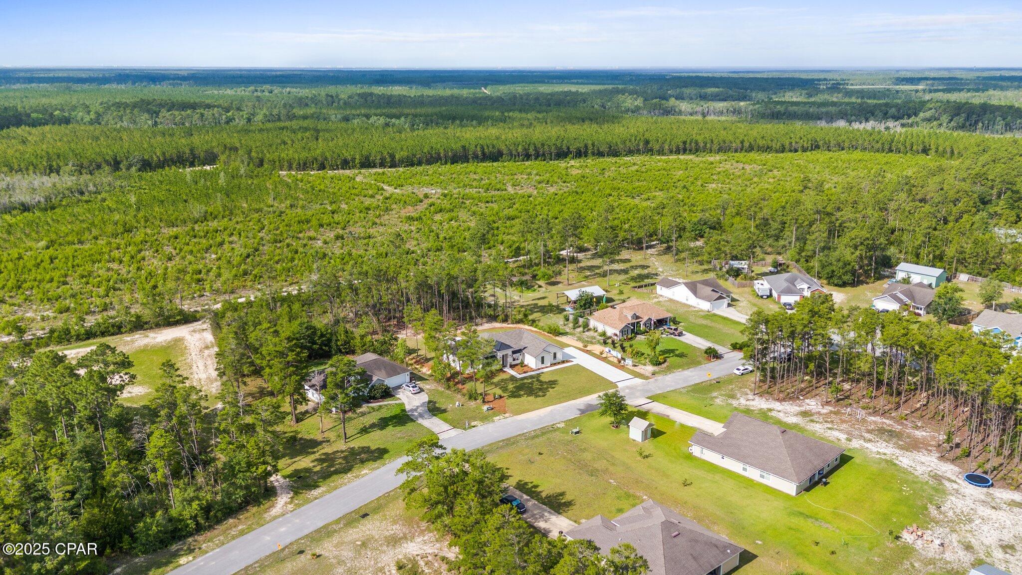 1709 White Western Lake Lane