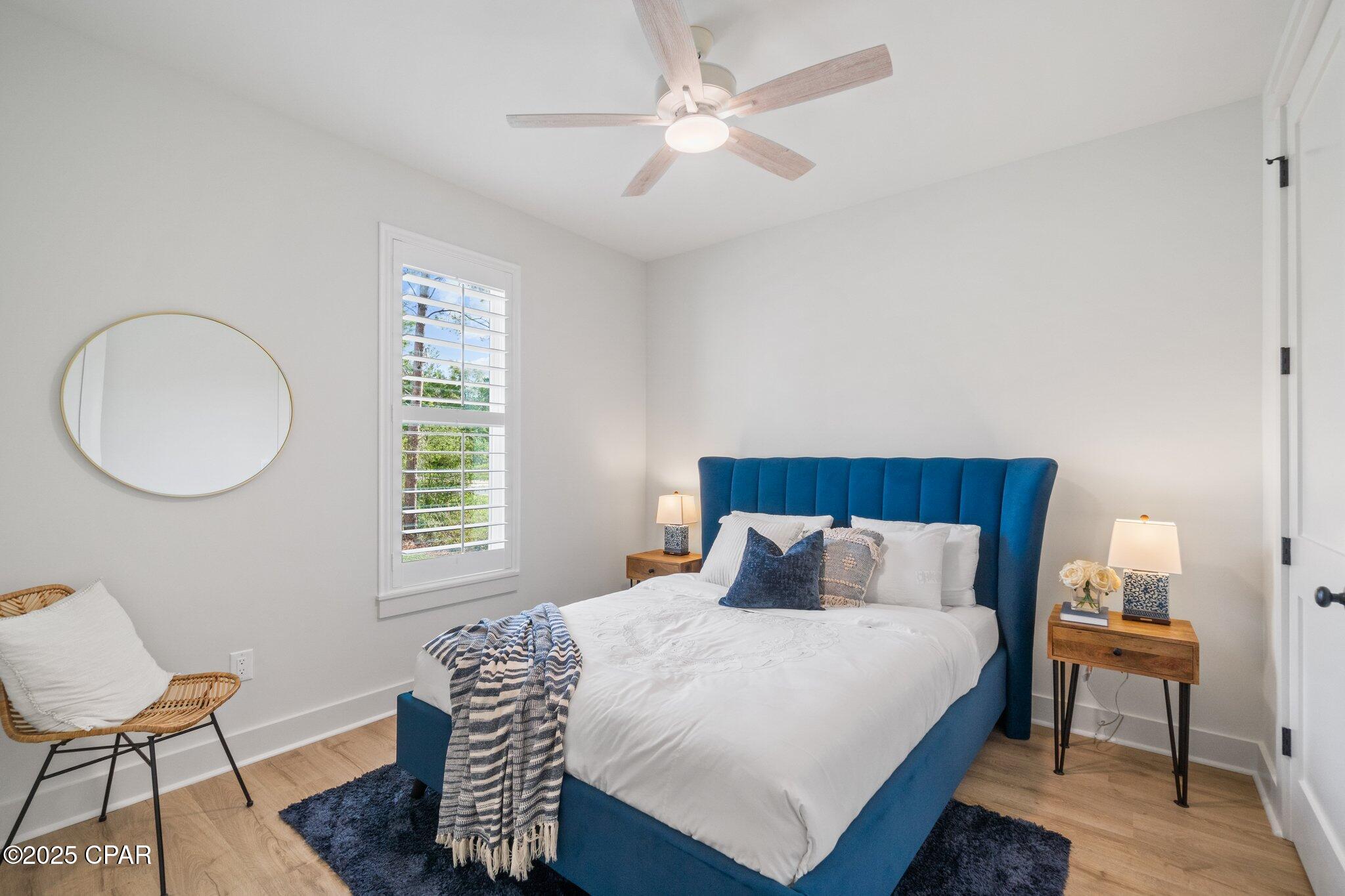 1709 White Western Lake Lane