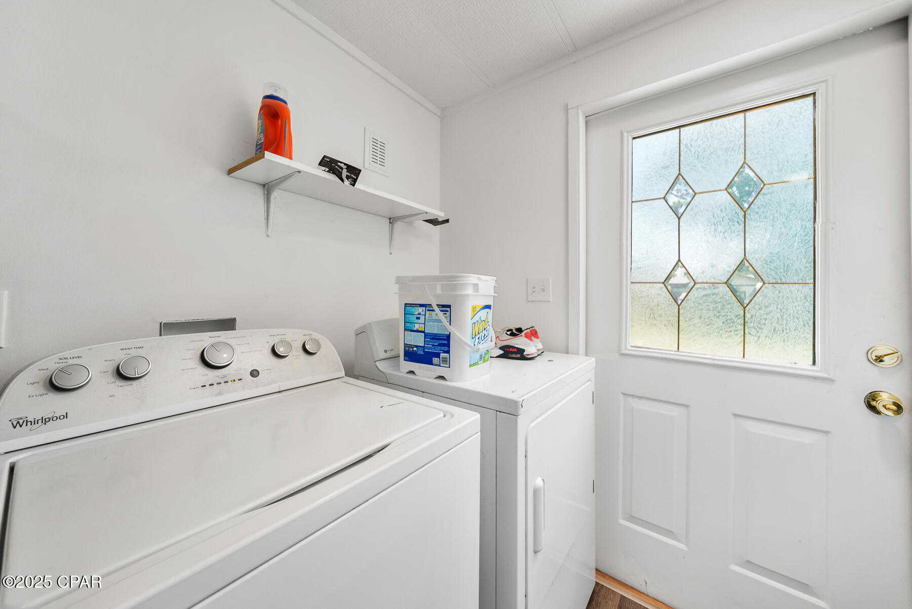 2611 Willow Oak Court