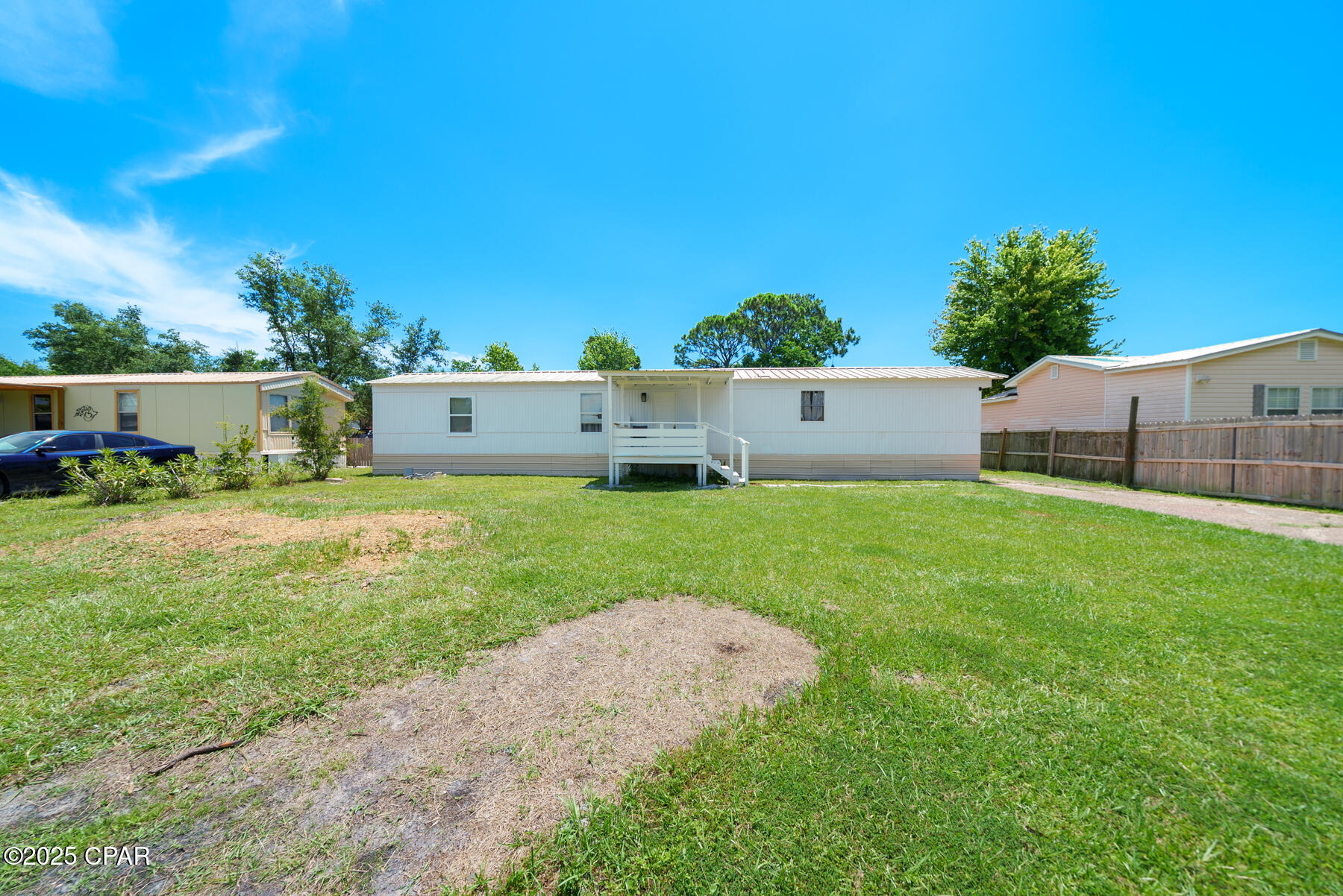 2611 Willow Oak Court