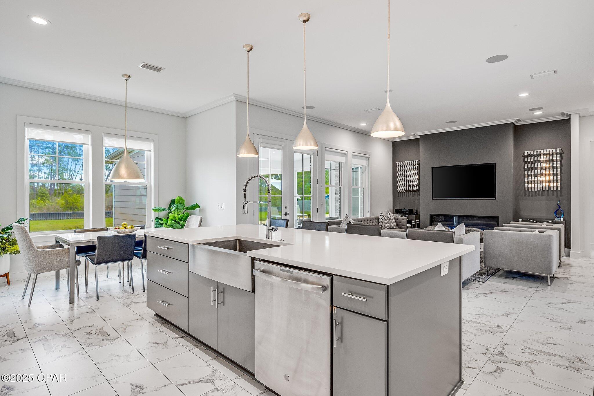 3025 Osprey Circle