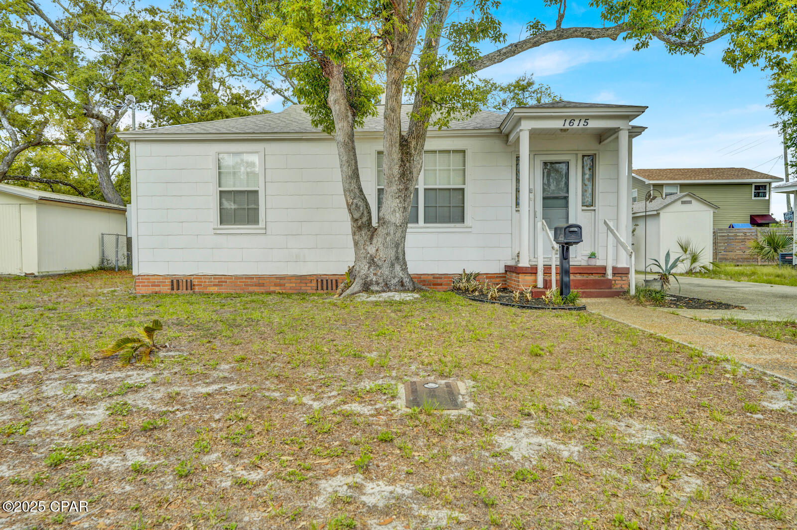 1615 Billings Avenue