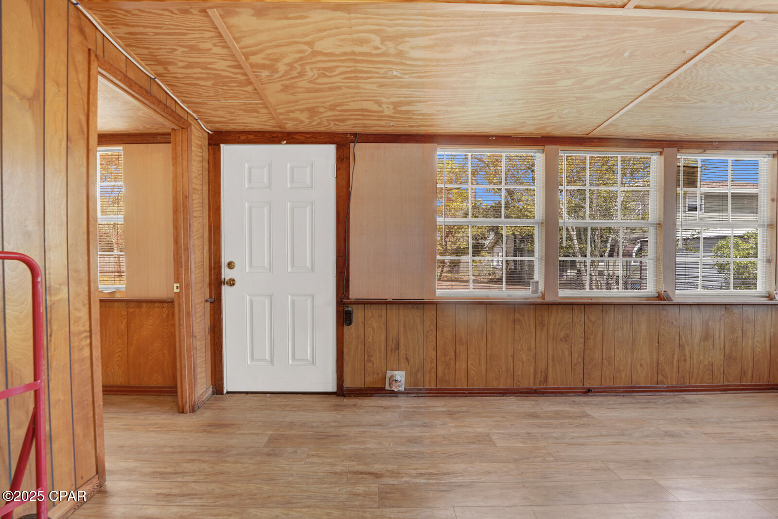 1615 Billings Avenue