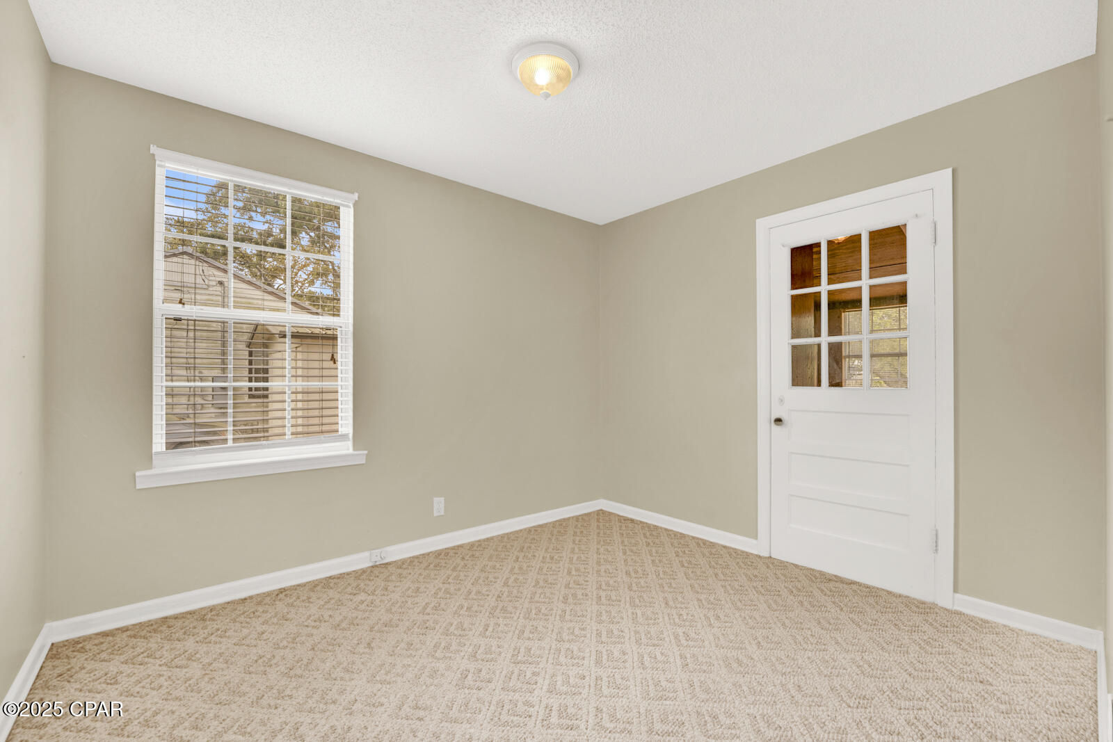 1615 Billings Avenue