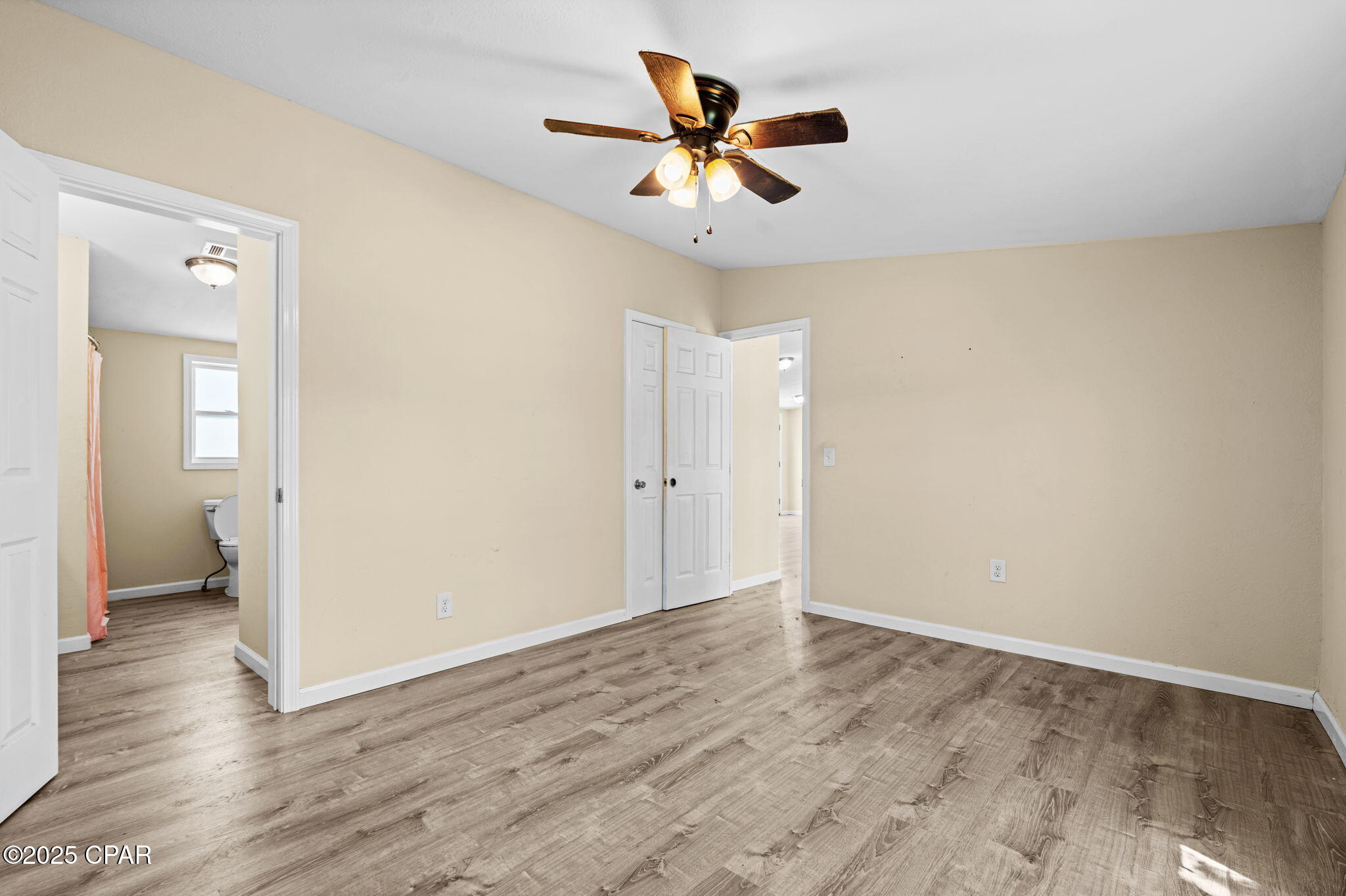 6109 Shannon Circle