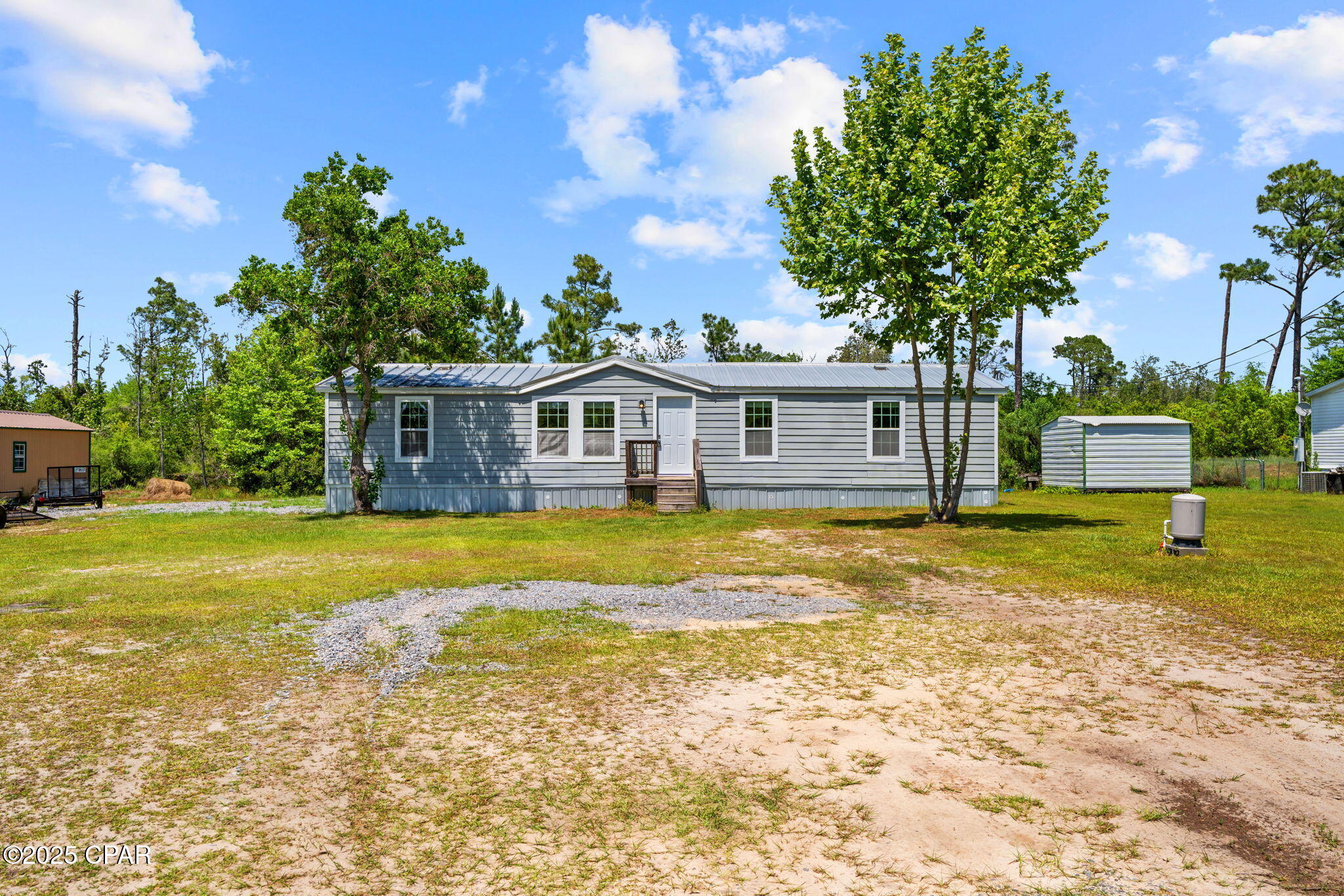 6109 Shannon Circle