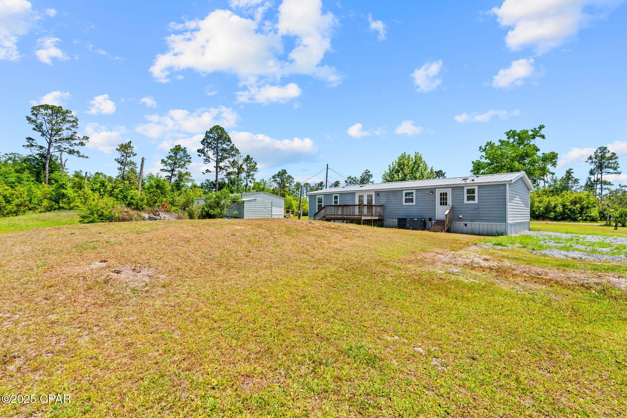 6109 Shannon Circle