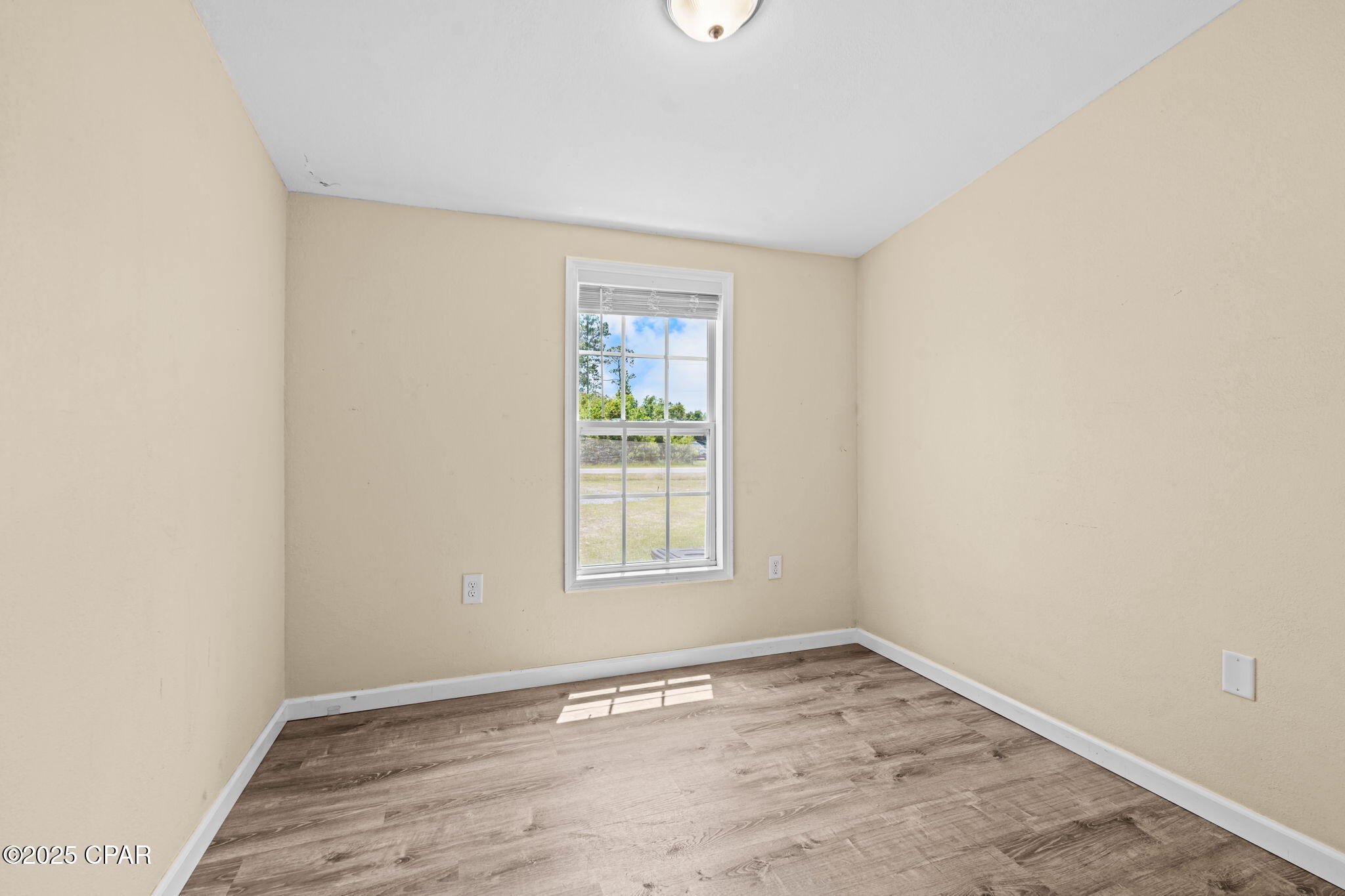 6109 Shannon Circle