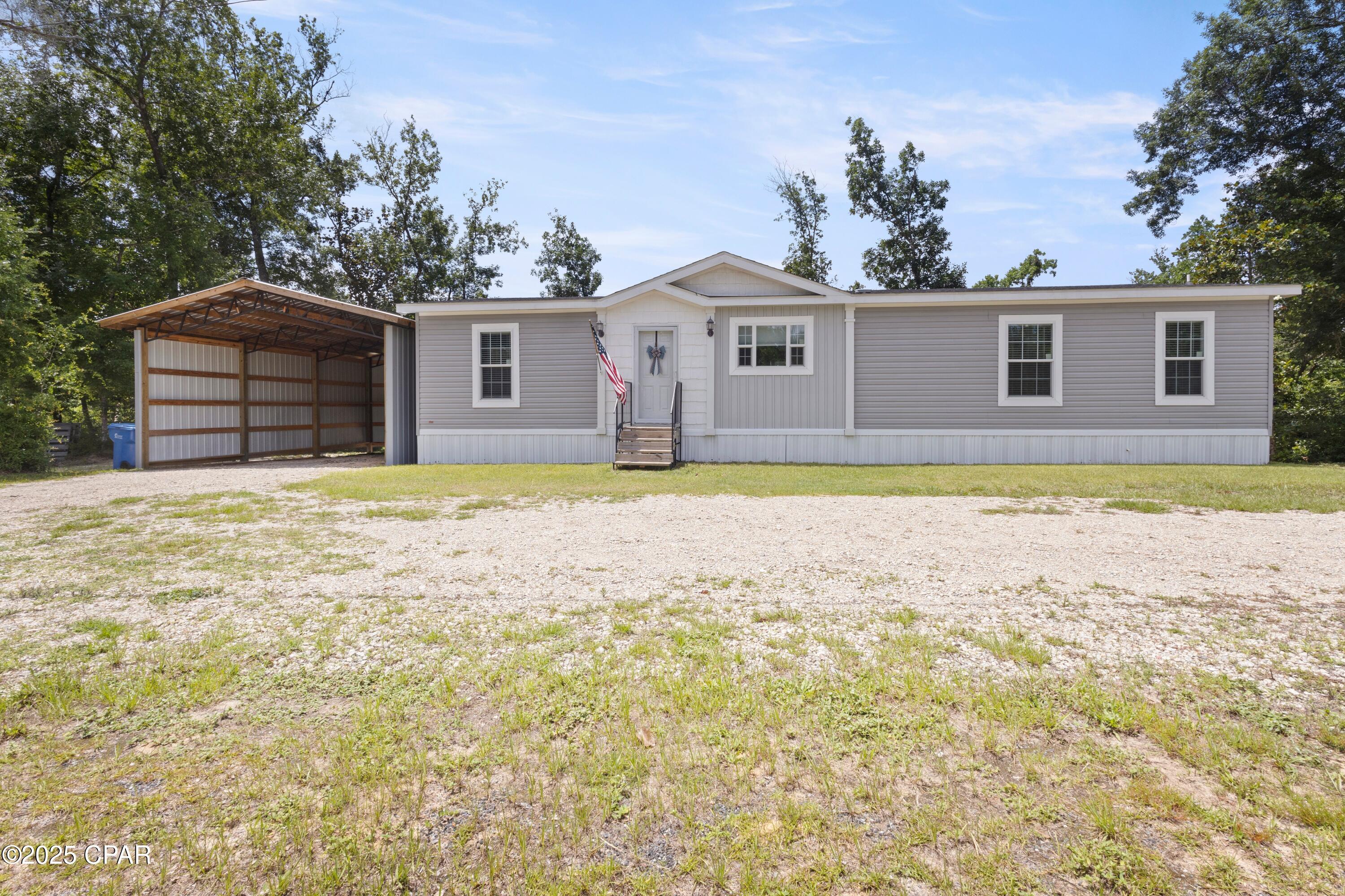 3912 Edwards Road