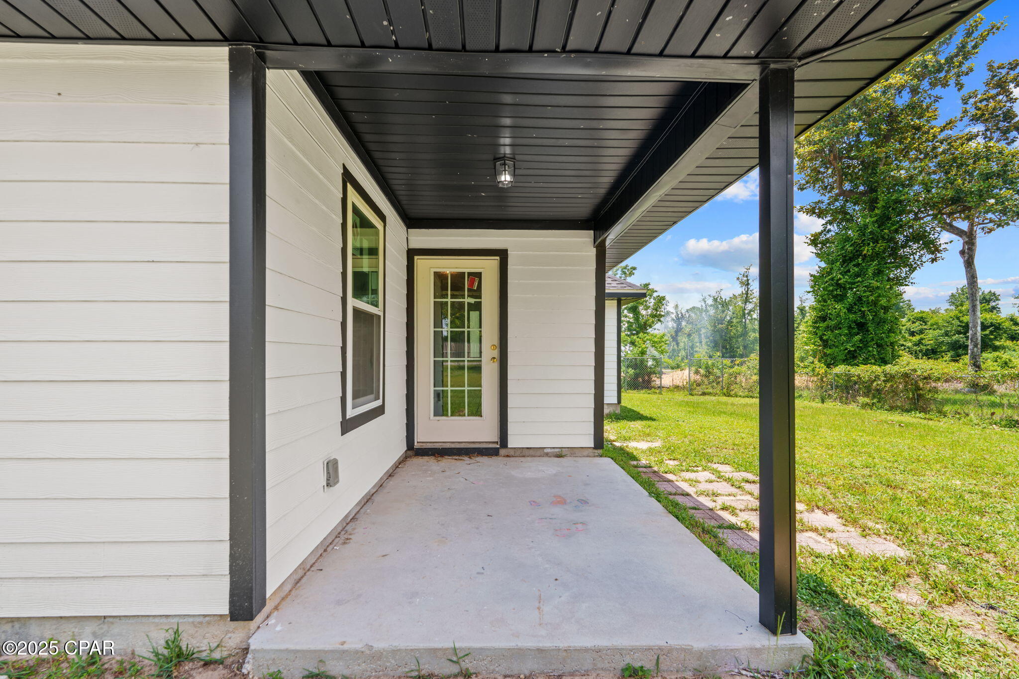 8823 Seminole Street