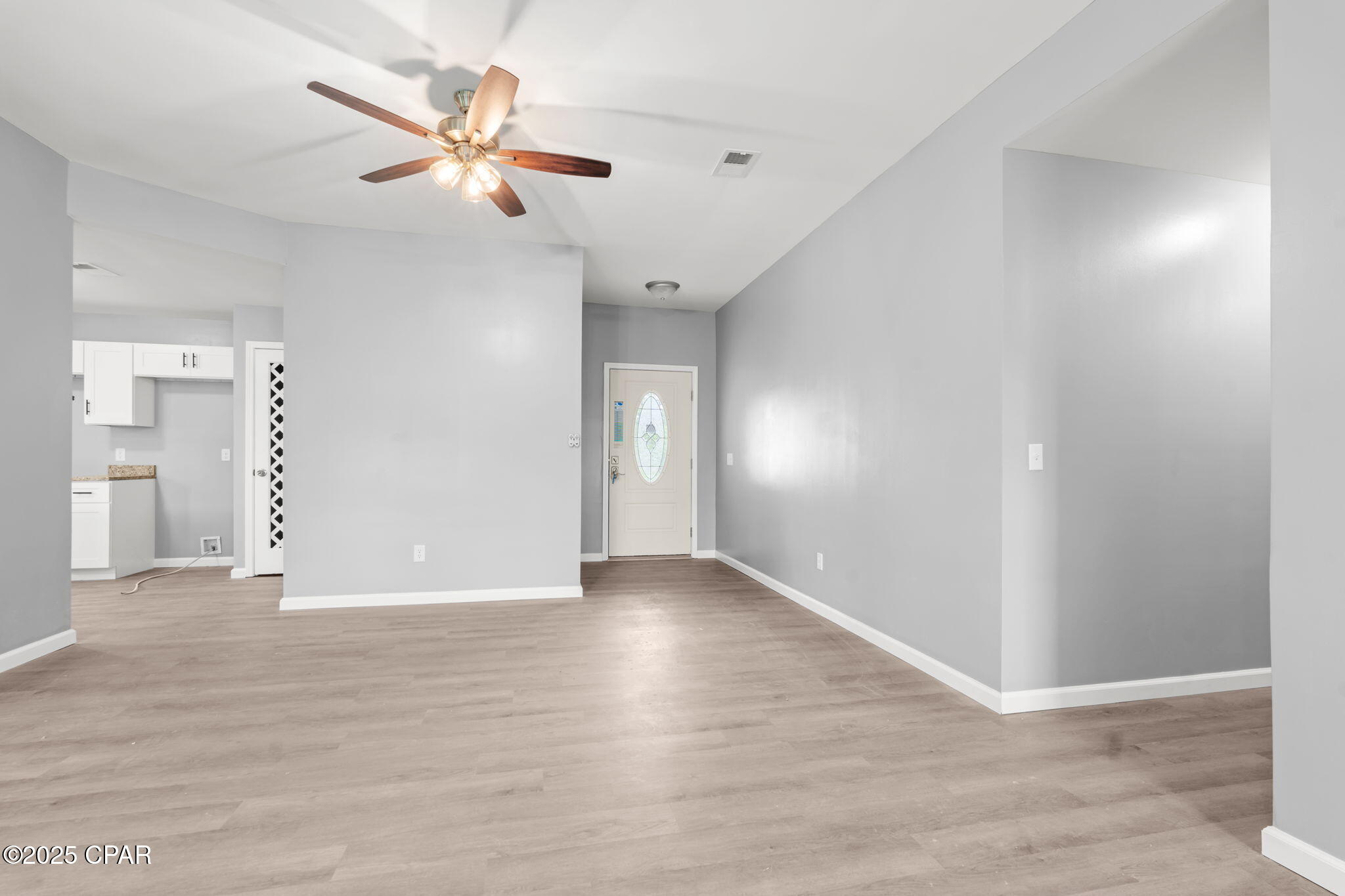 8823 Seminole Street