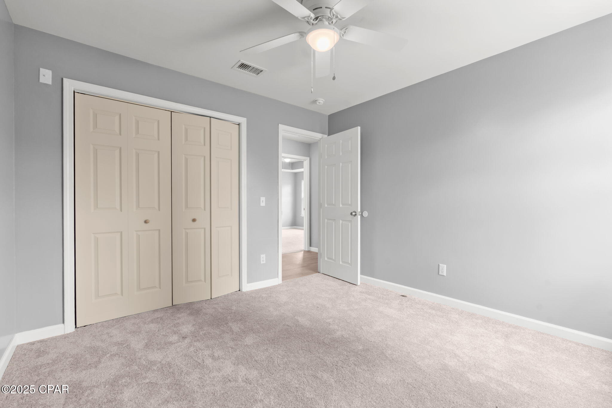 8823 Seminole Street