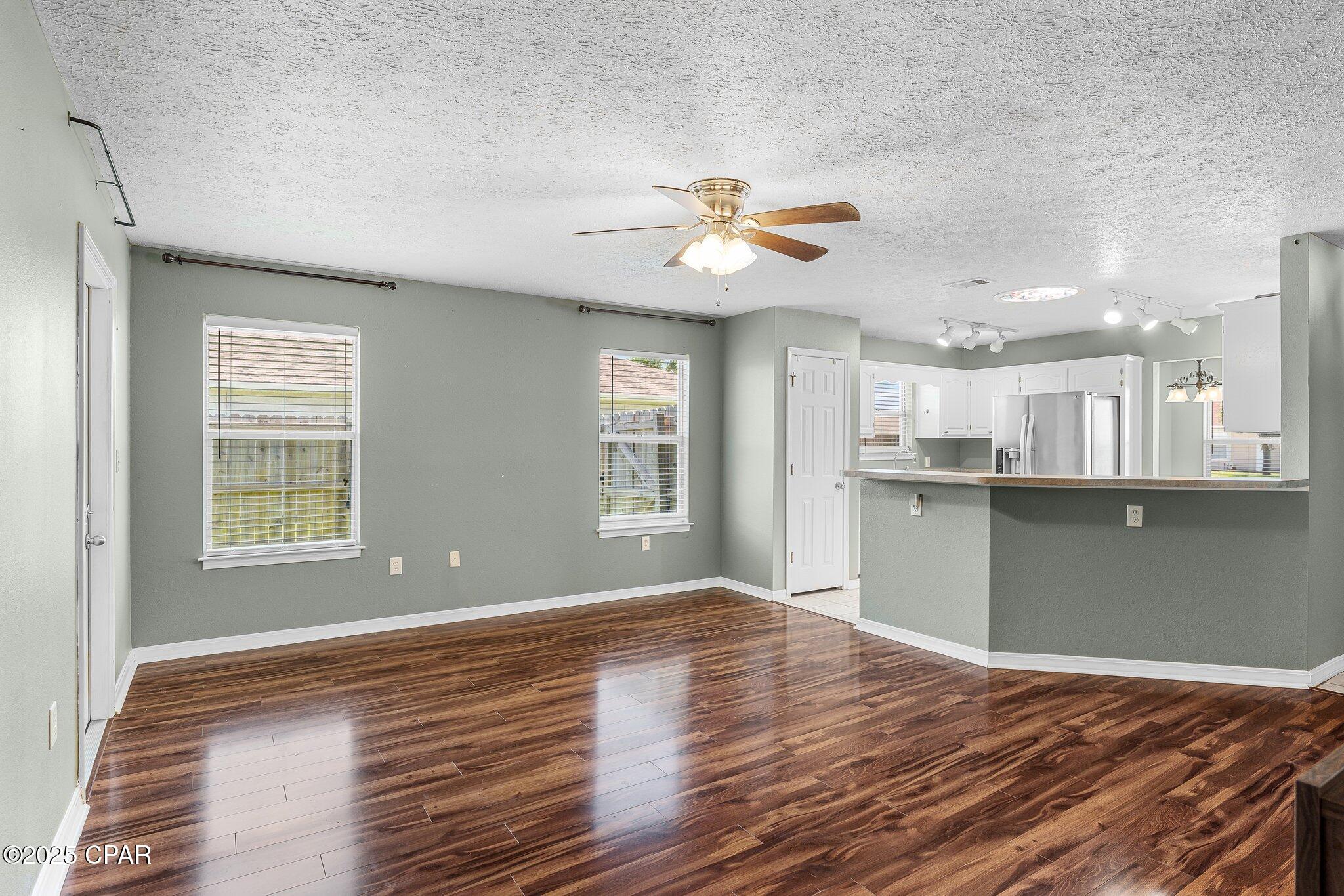 1707 Scarlett Boulevard