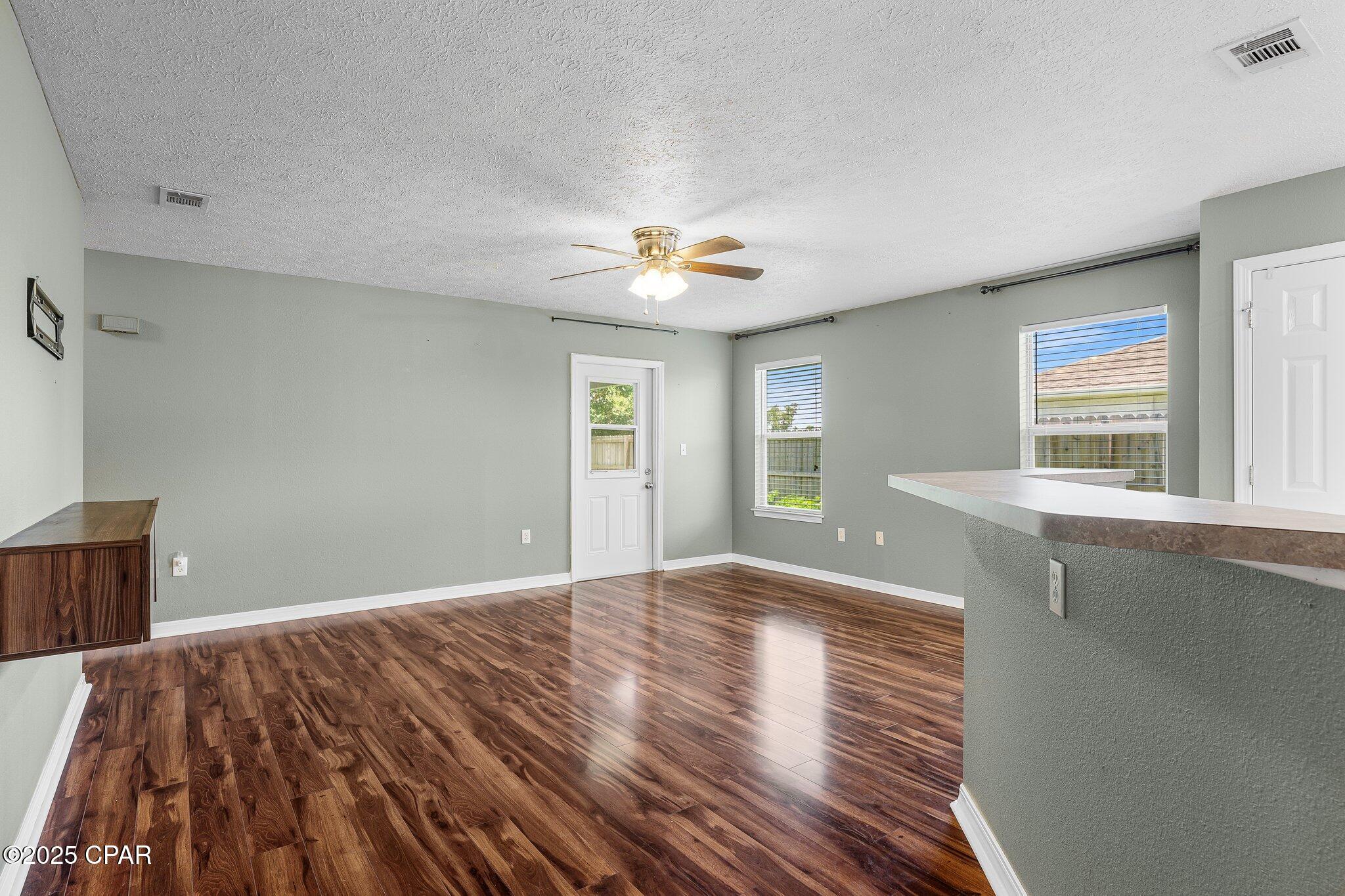 1707 Scarlett Boulevard