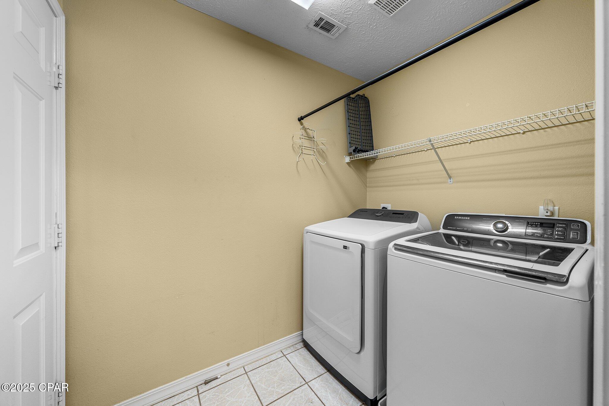 1707 Scarlett Boulevard