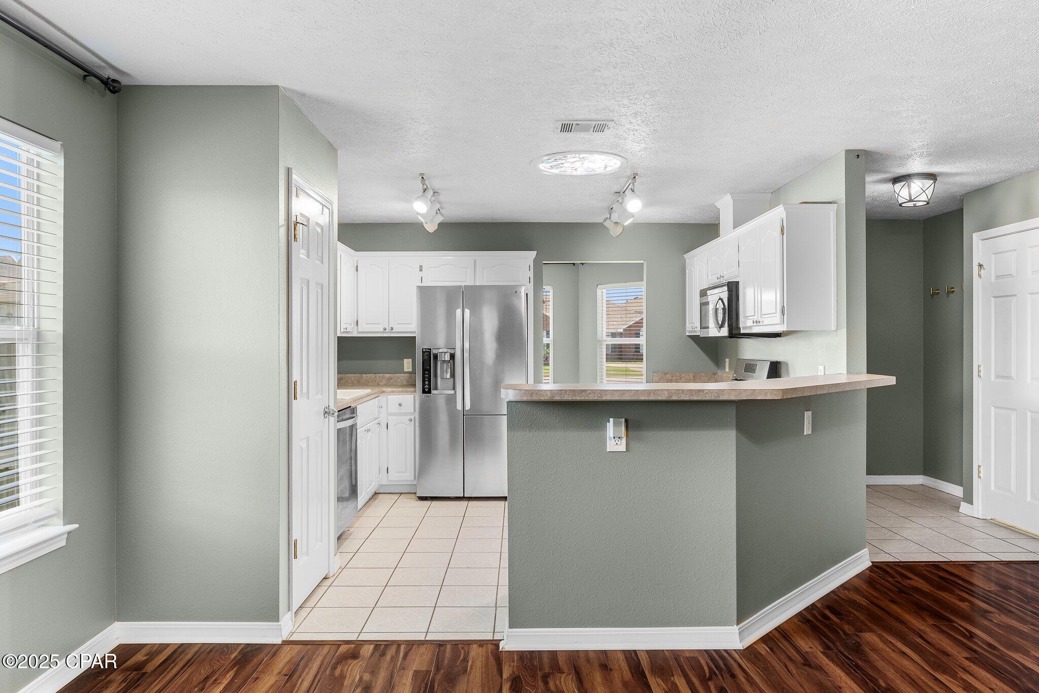 1707 Scarlett Boulevard