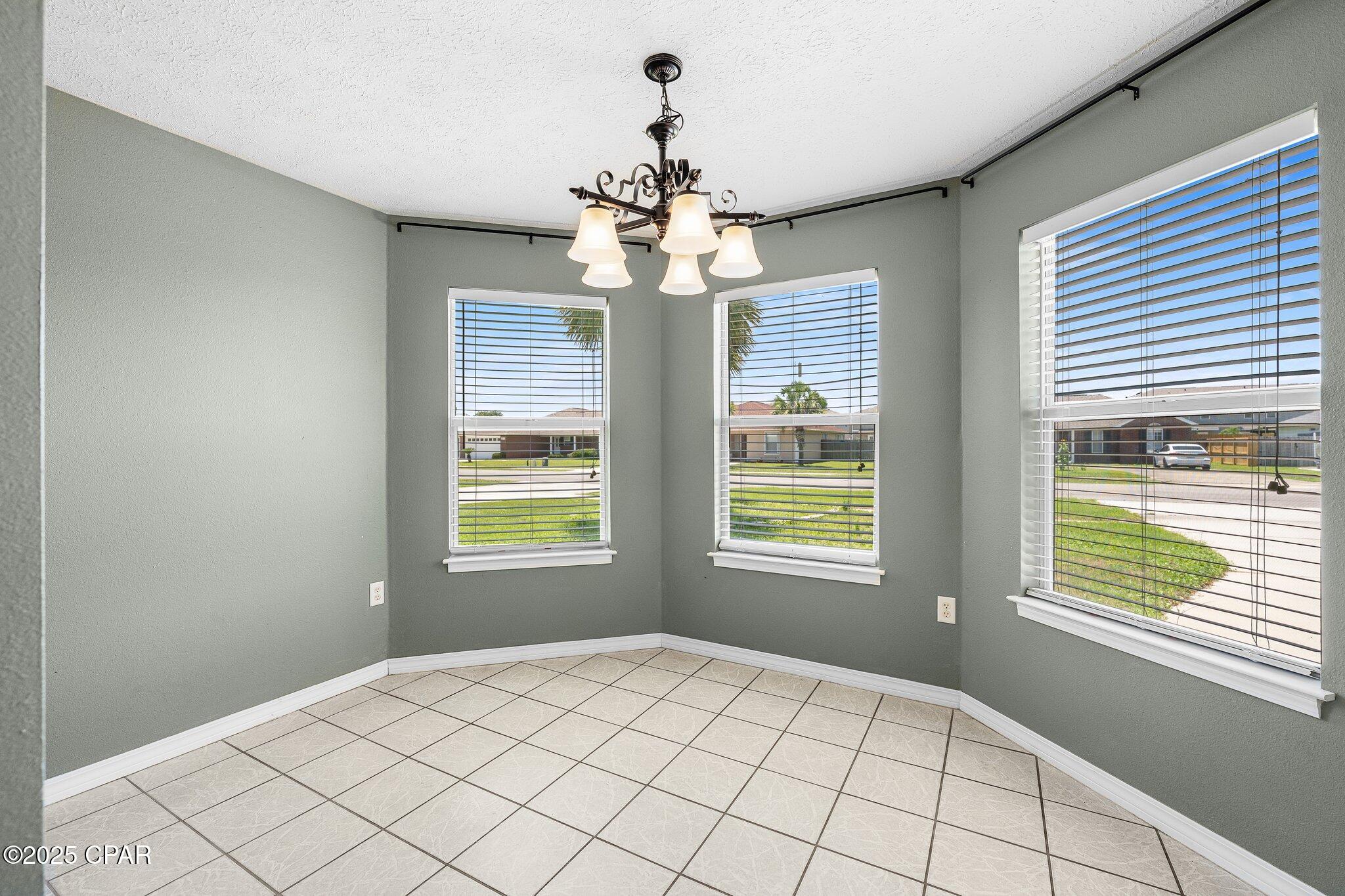 1707 Scarlett Boulevard