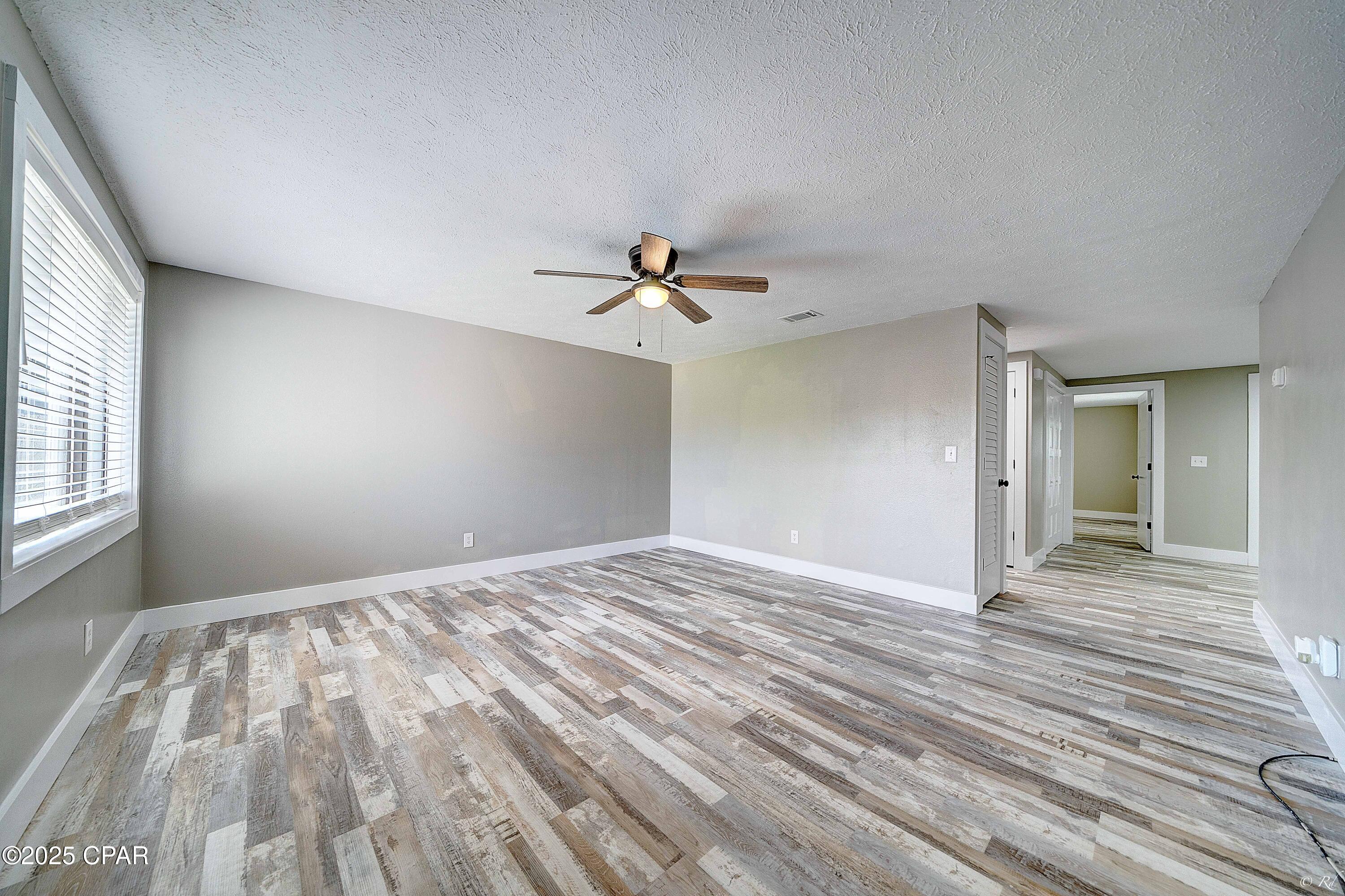823 Bradley Circle