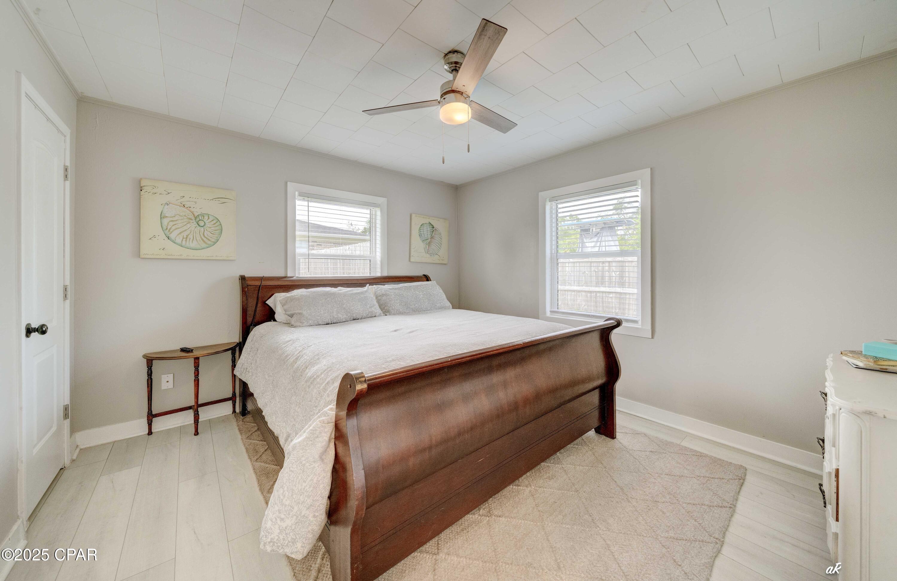 1402 Carolina Avenue