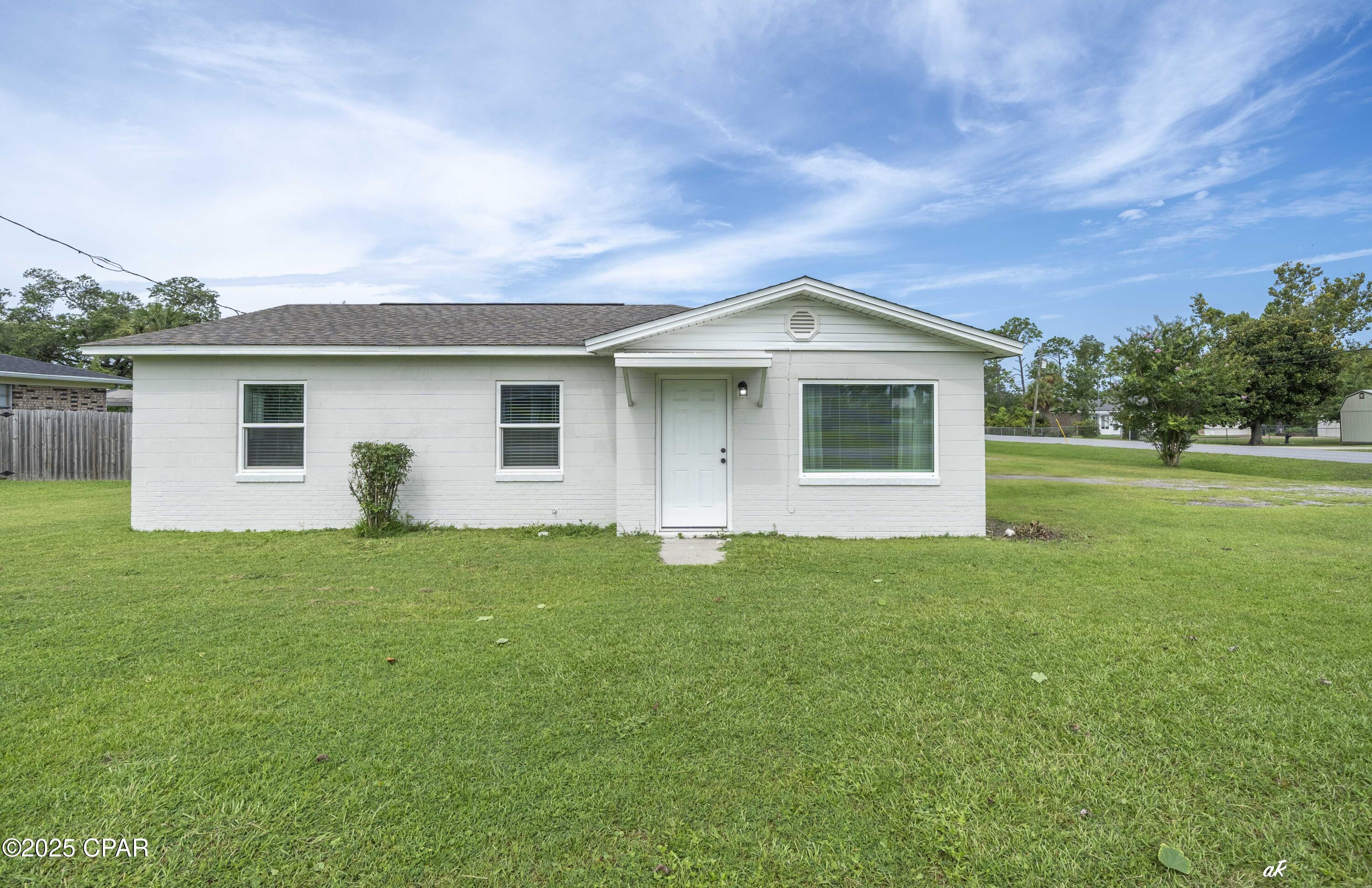 1402 Carolina Avenue