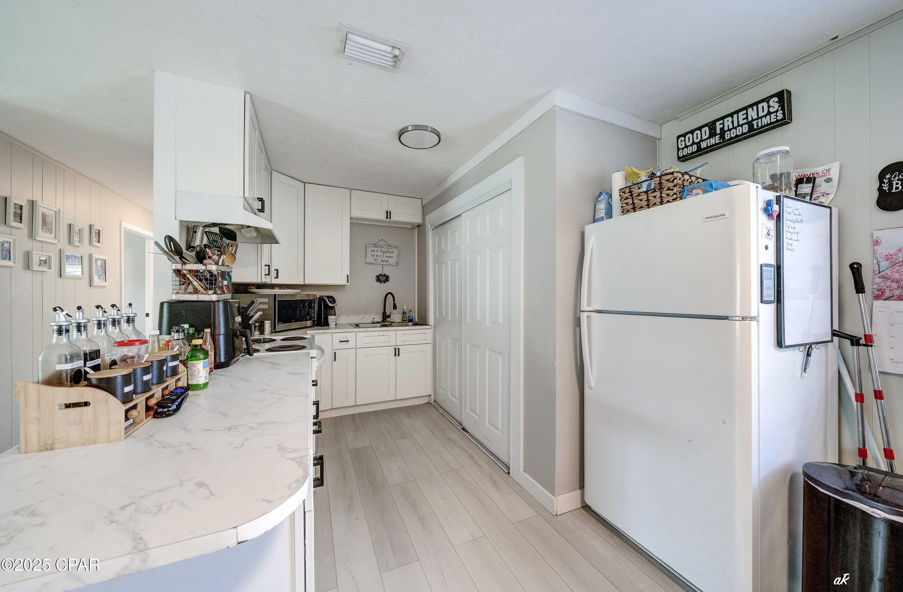 1402 Carolina Avenue