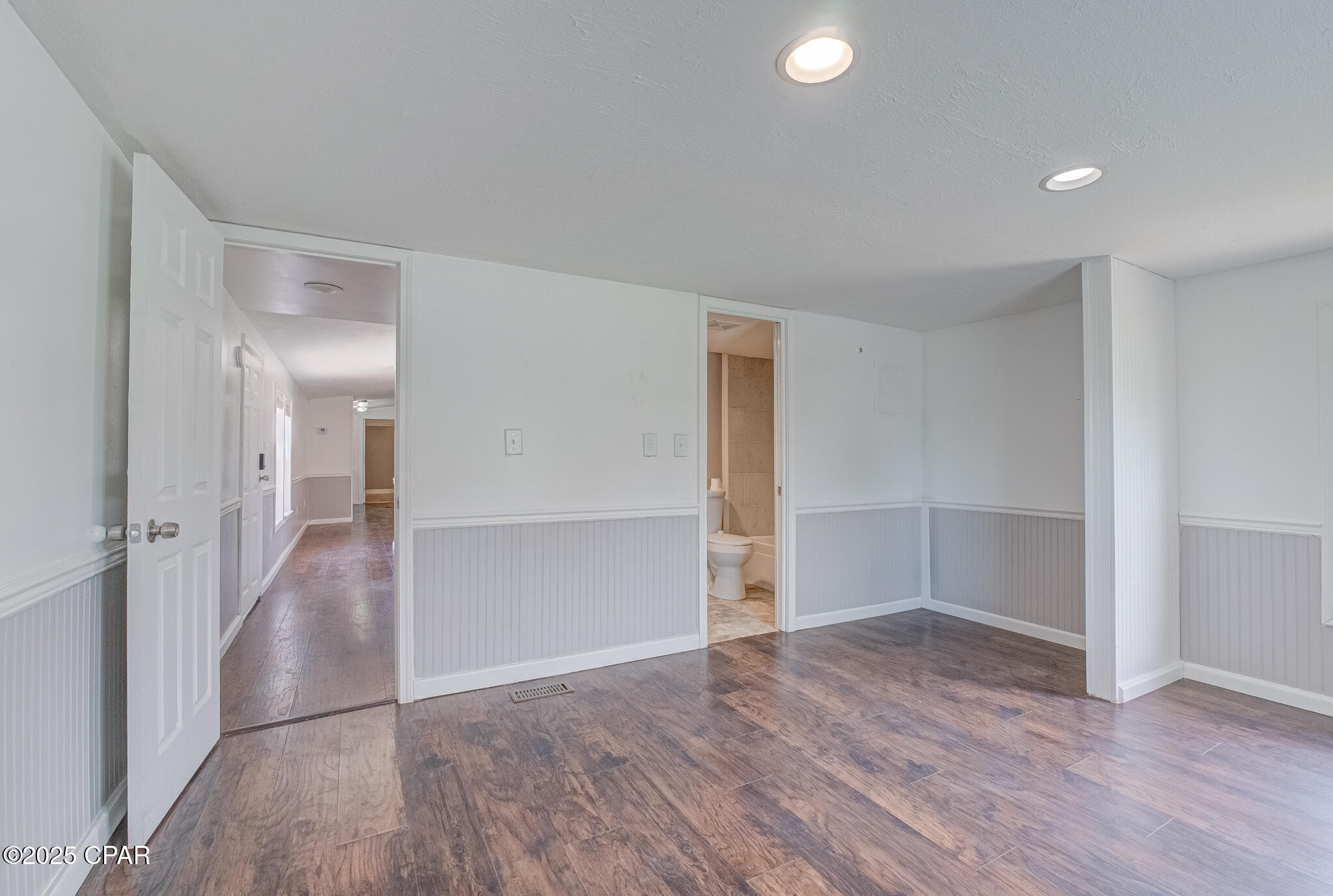 255 N Highway 22 A