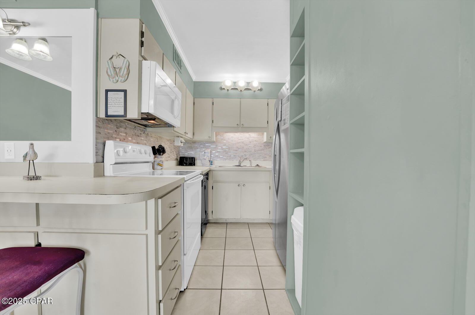 8743 Thomas Drive 1209