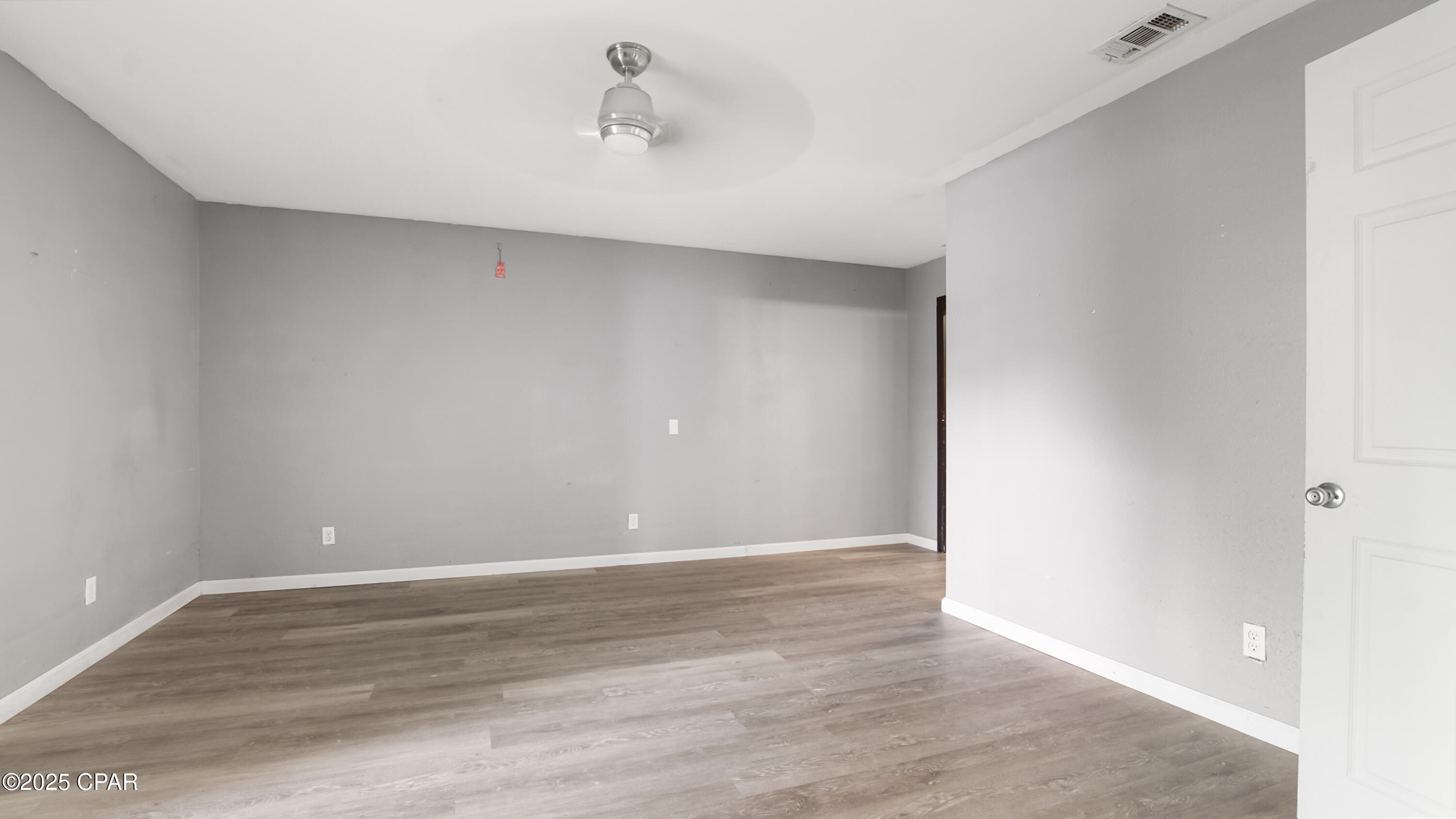 2606 W 20th Street