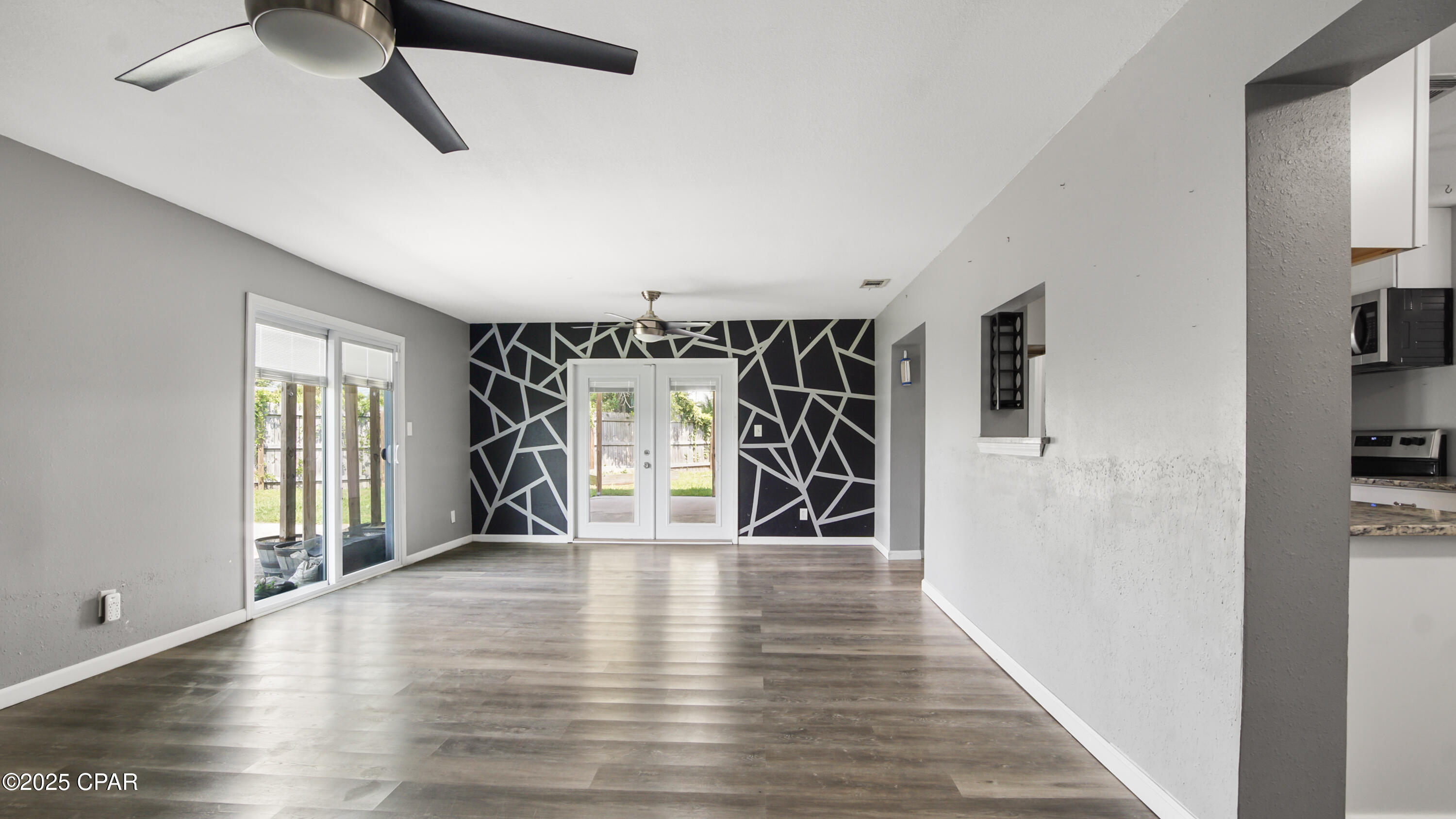 2606 W 20th Street