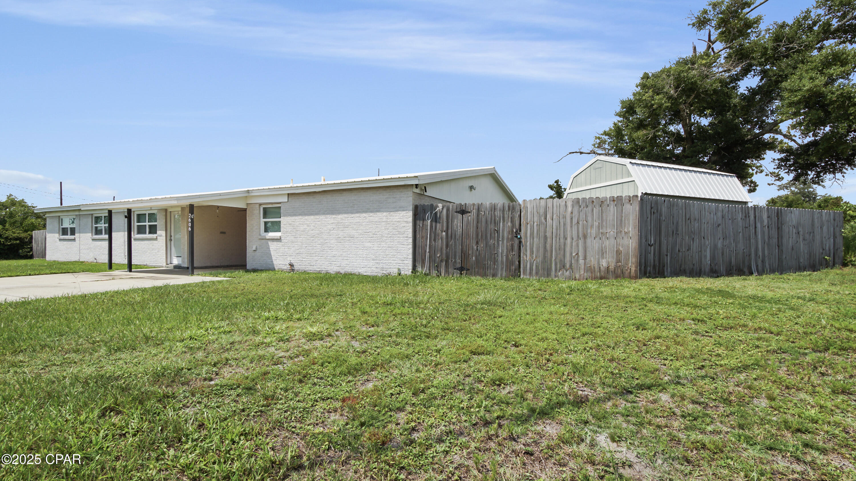 2606 W 20th Street