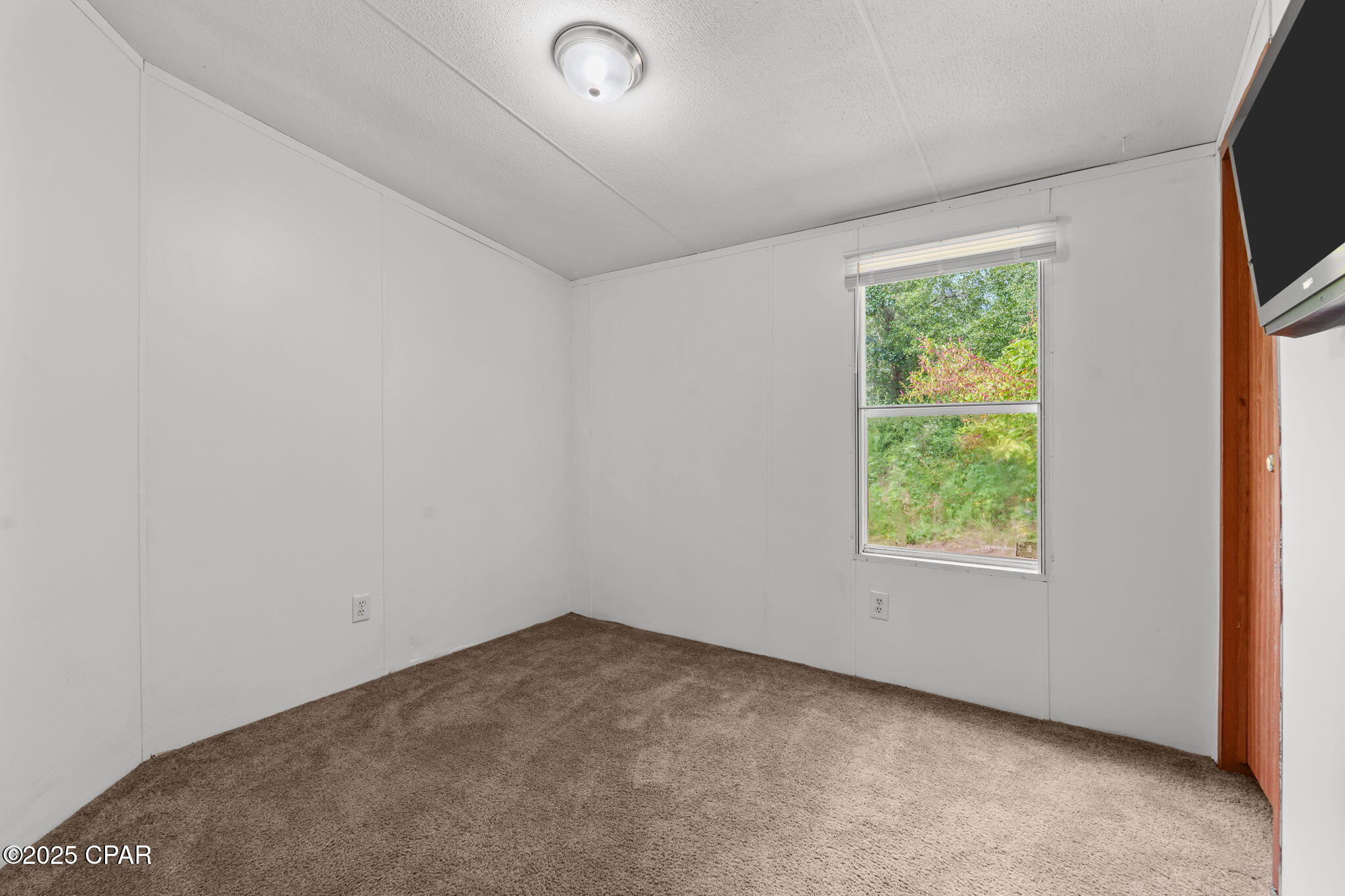 3943 CEDAR BLUFF Road