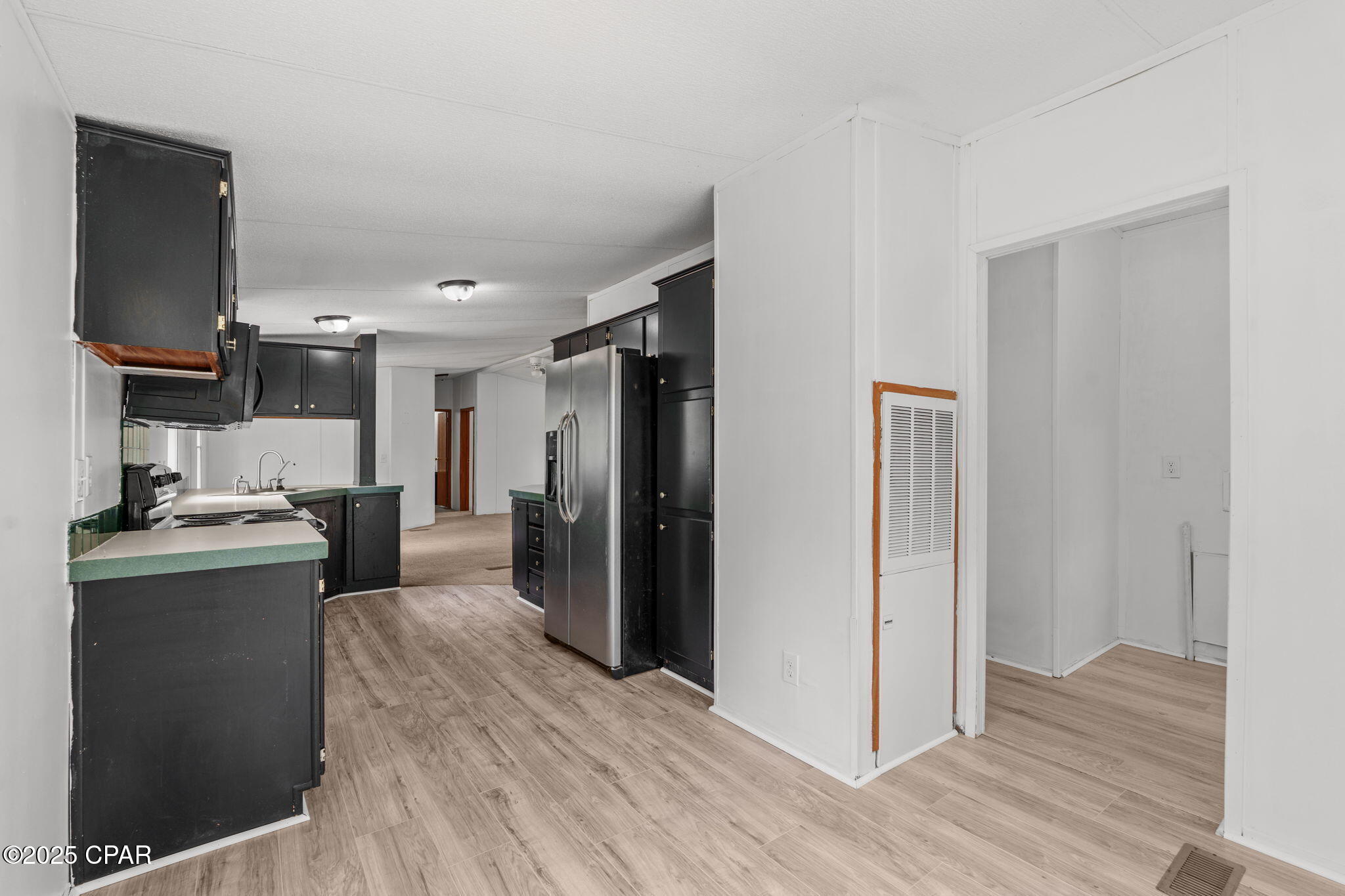 3943 CEDAR BLUFF Road