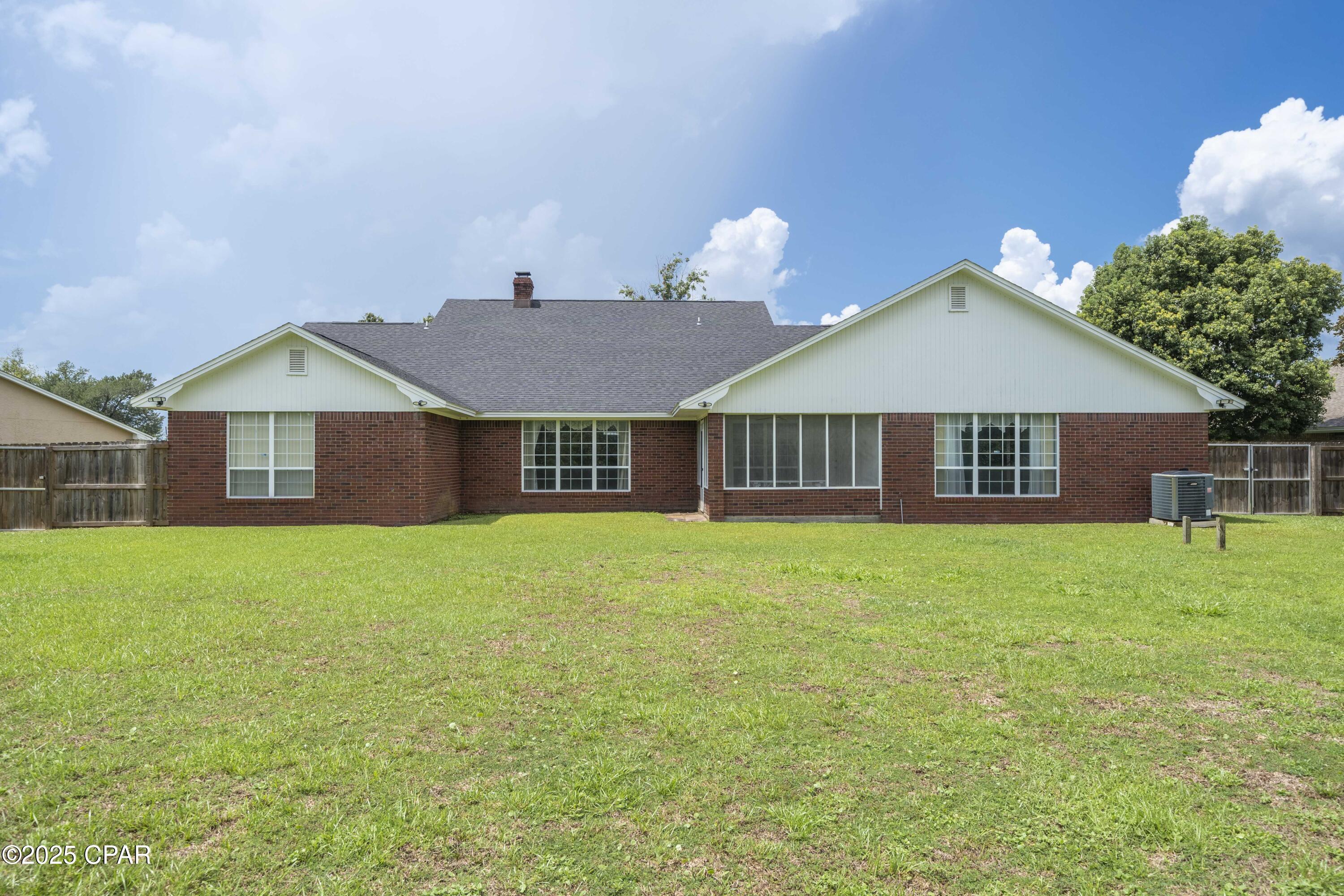 1119 N College Boulevard