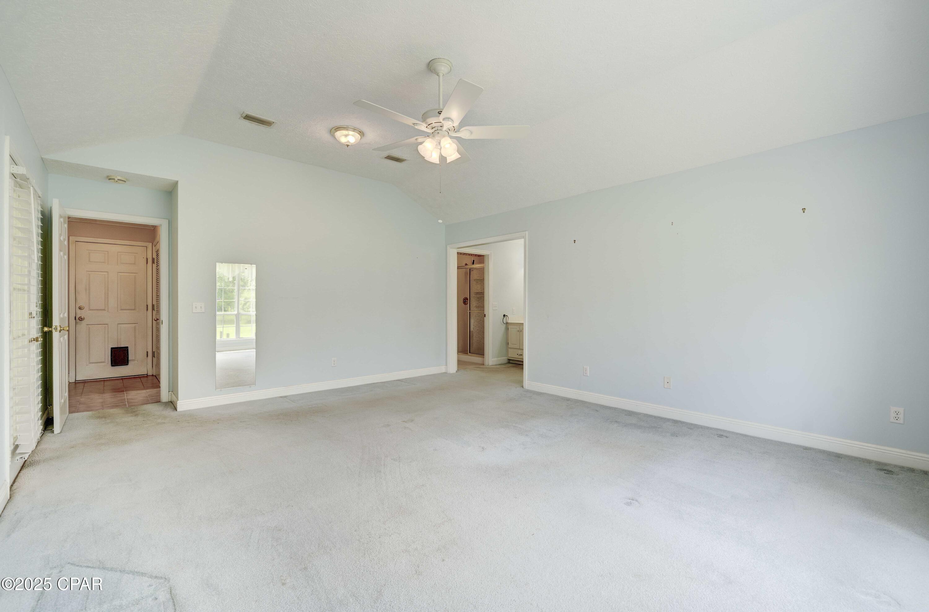 1119 N College Boulevard