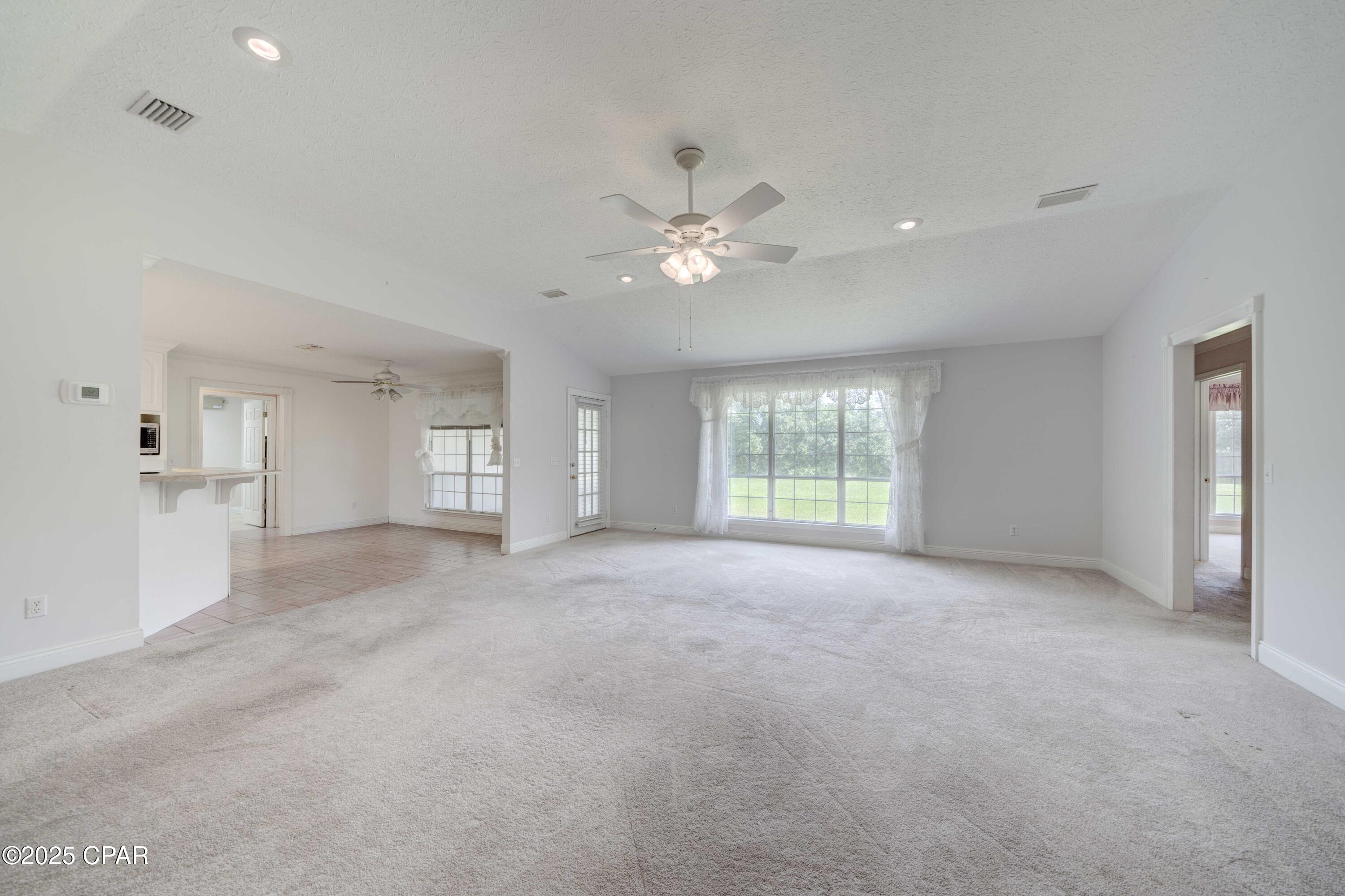 1119 N College Boulevard