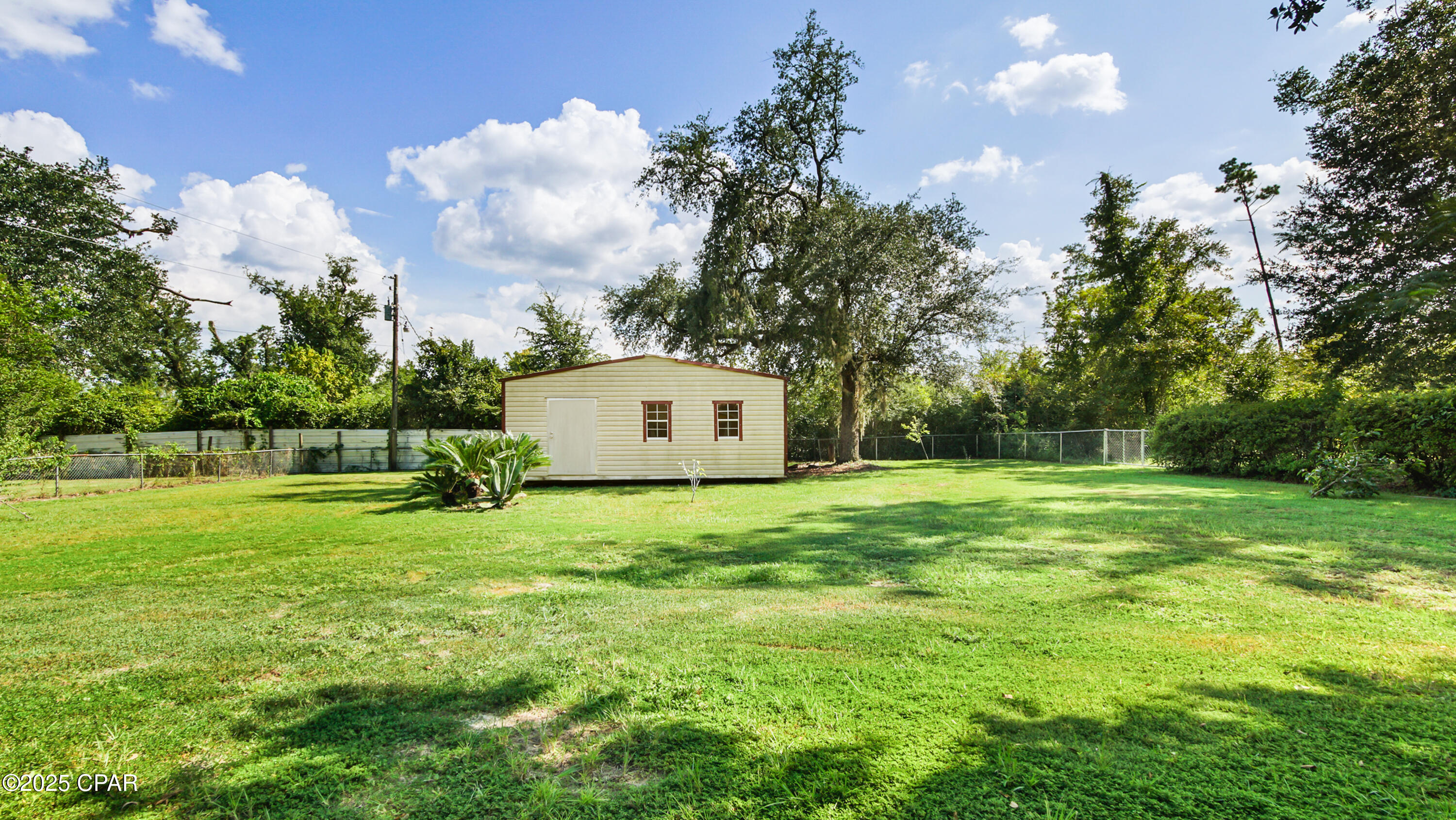 6242 Blue Gill Drive